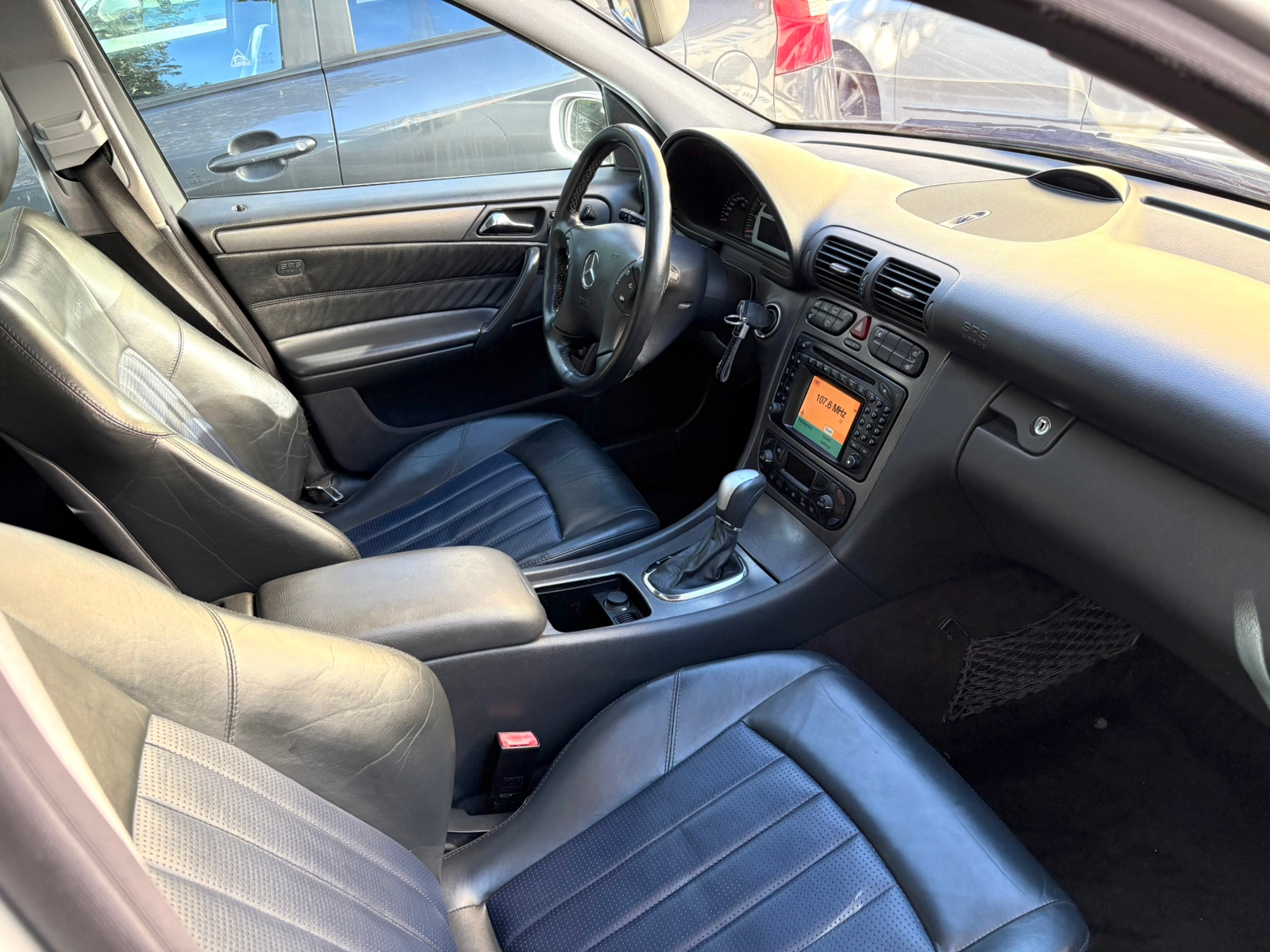 Mercedes-Benz C 2002, bild 4/5