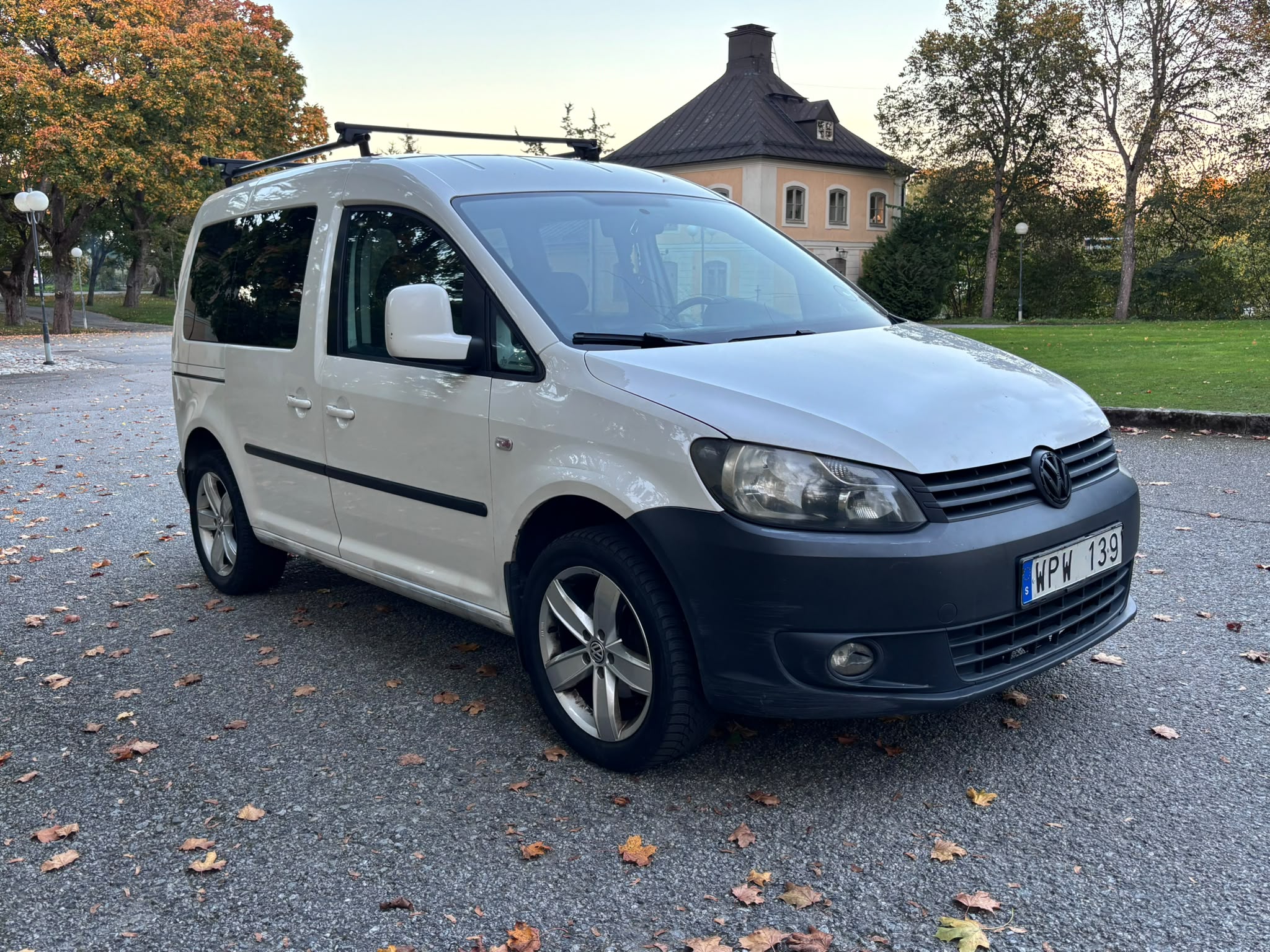 Volkswagen Caddy 2011, kuva 7/10