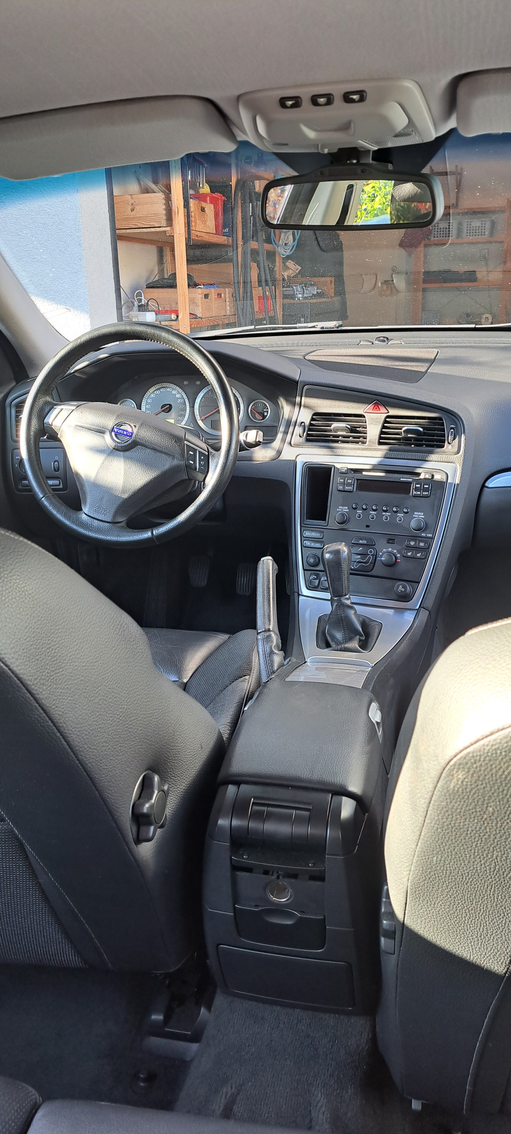 Volvo V70 2.4 Manuell 2007, bild 6/6
