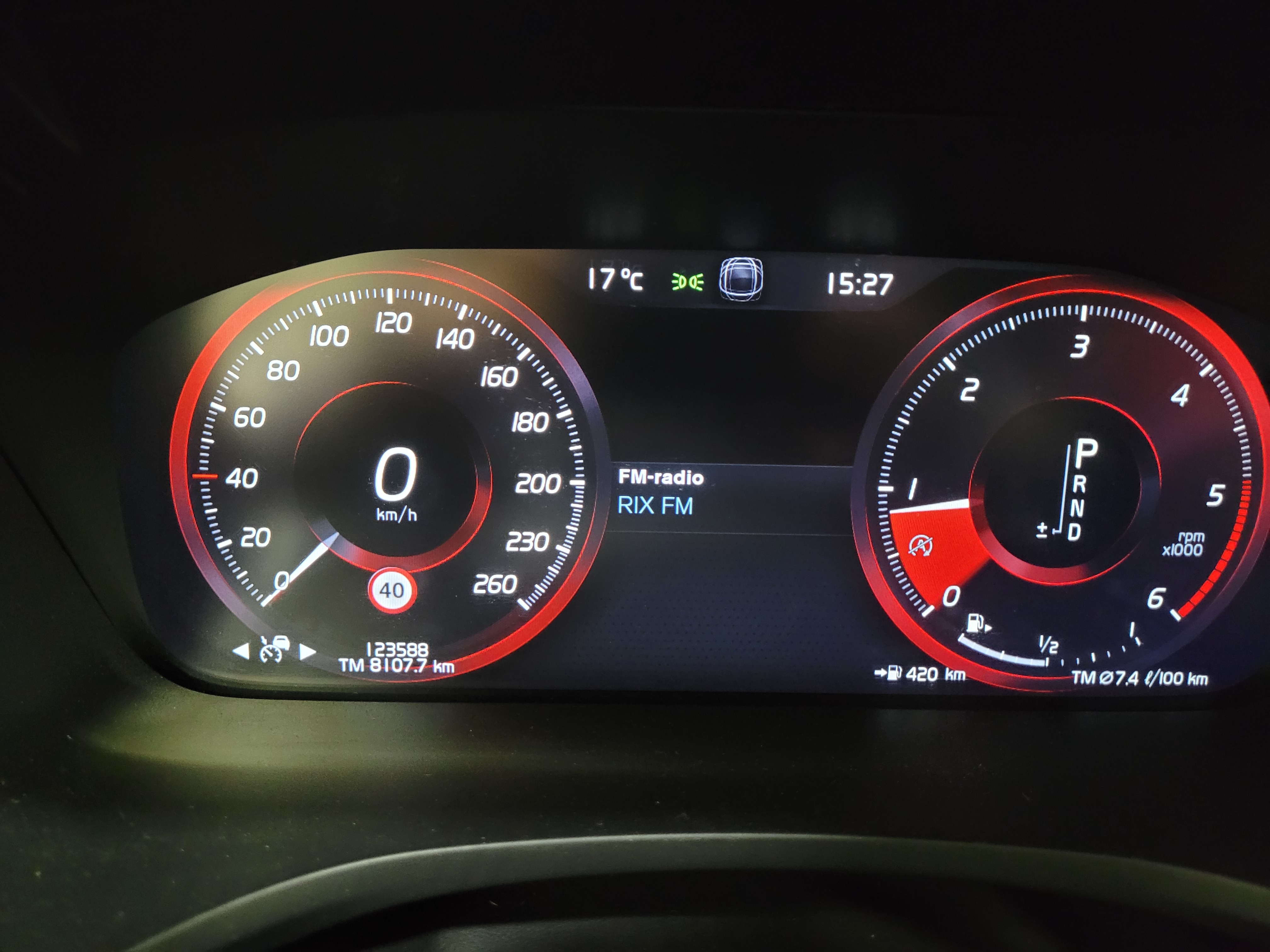 Volvo V60 D4 AWD Geartronic 2021, kuva 7/10