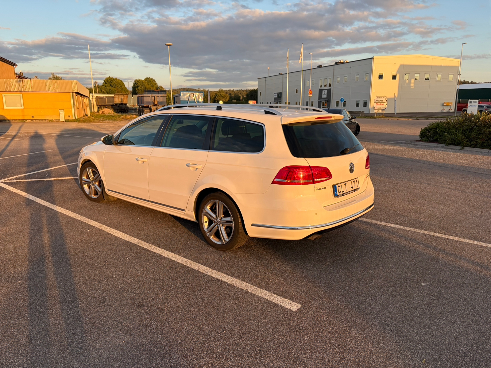Volkswagen Passat 2014, photo 3/10