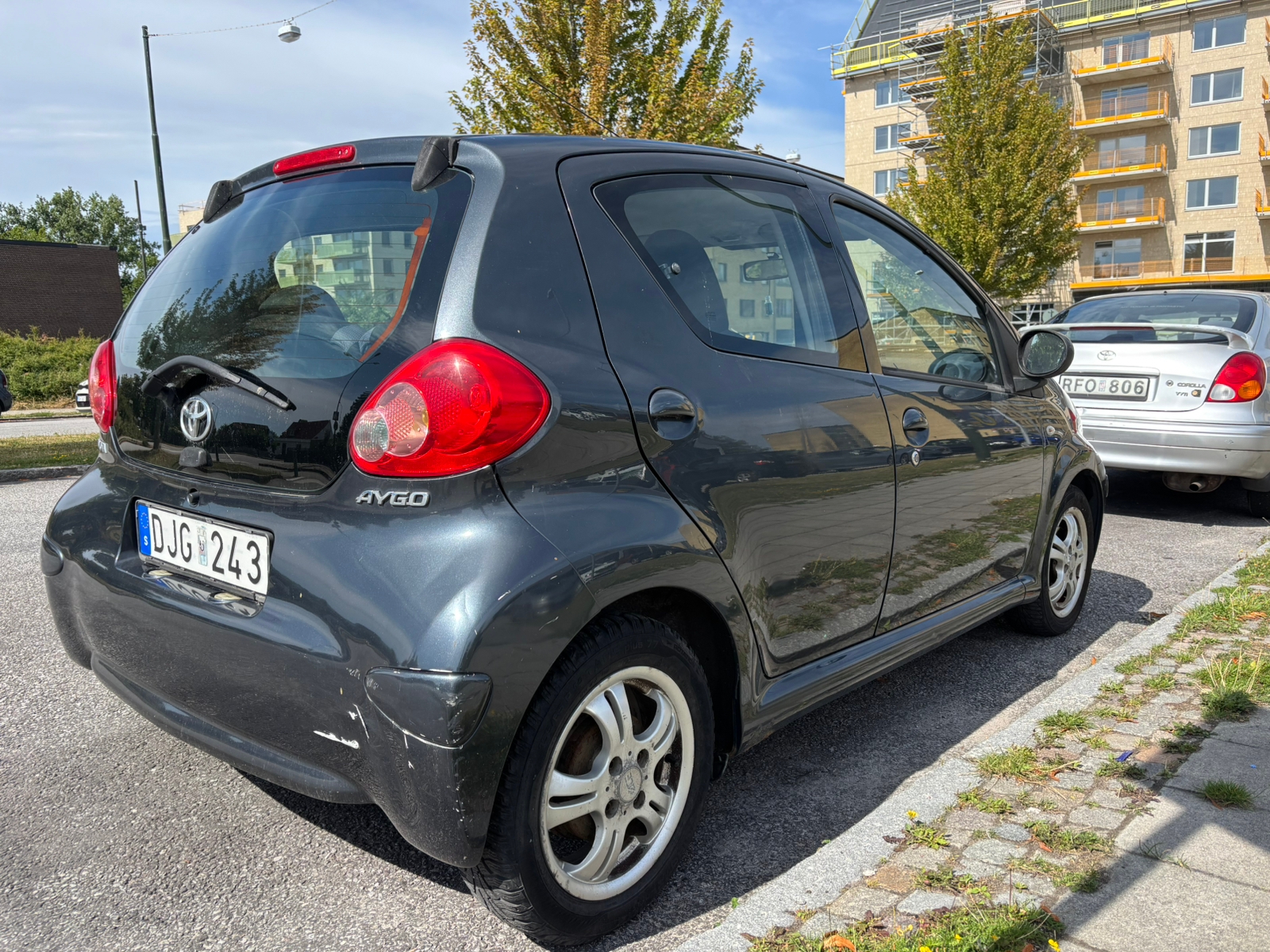 Toyota Aygo 5-dörrar 1.0 VVT-i Manuell 2007, bild 3/3