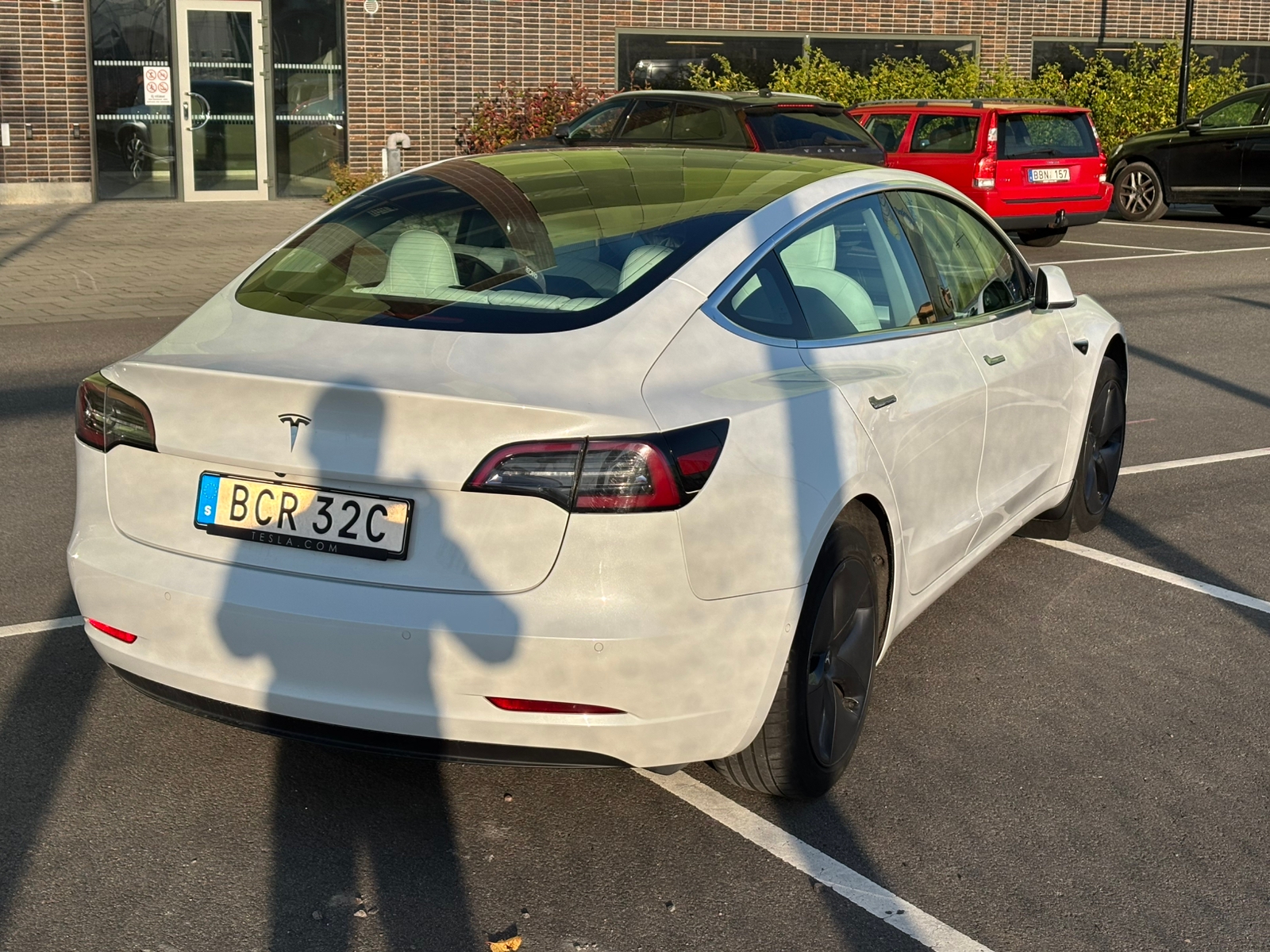 Tesla Model 3 Standard Range Plus 2019, kuva 2/10