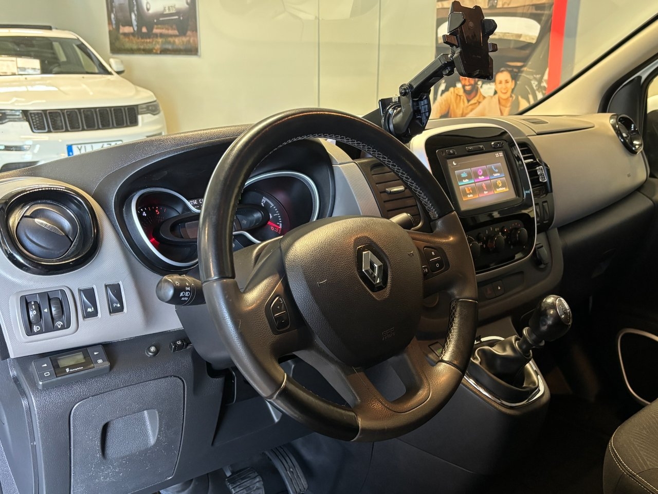 Renault Trafic 2017, photo 7/10