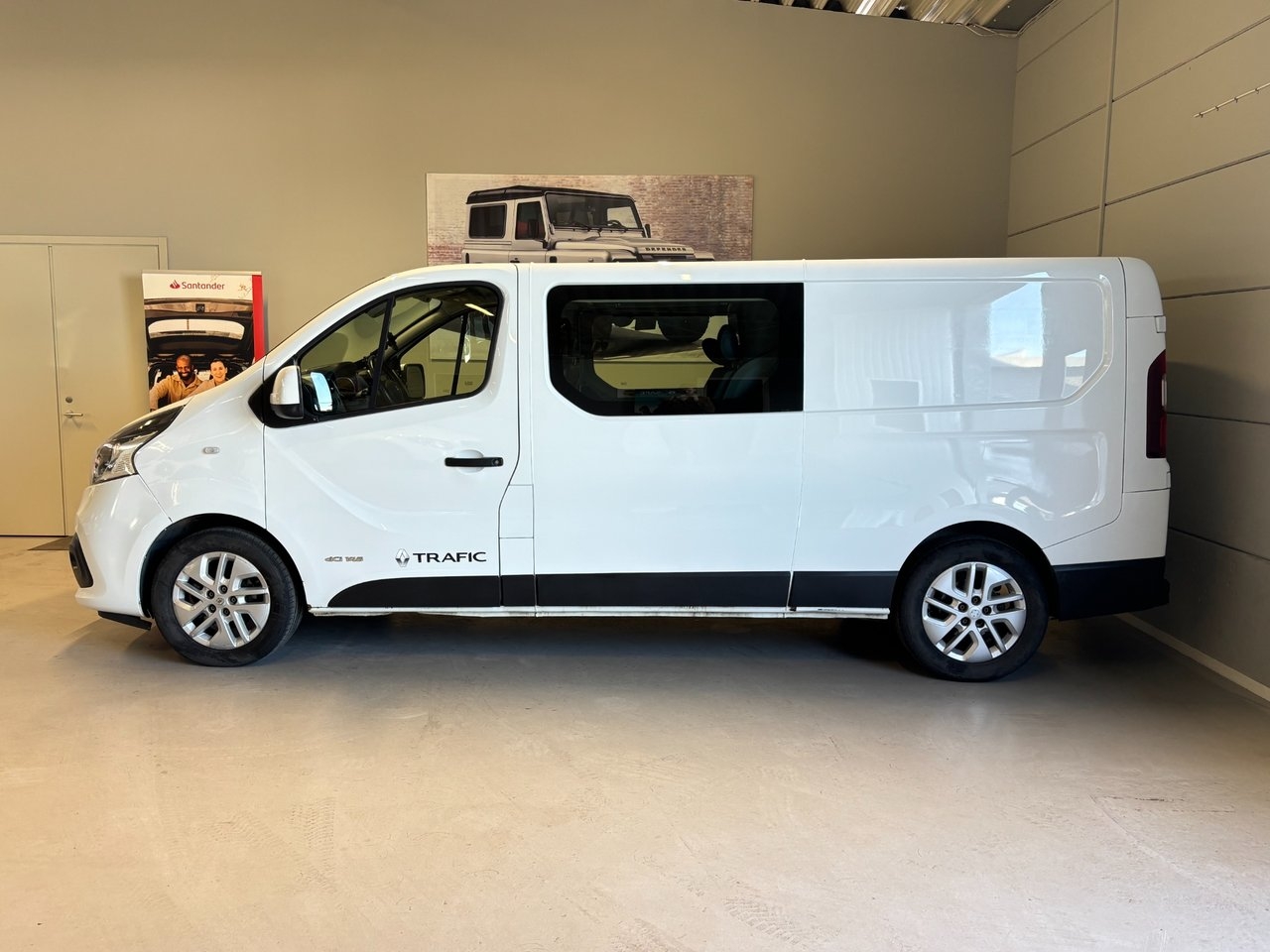 Renault Trafic 2017, photo 5/10