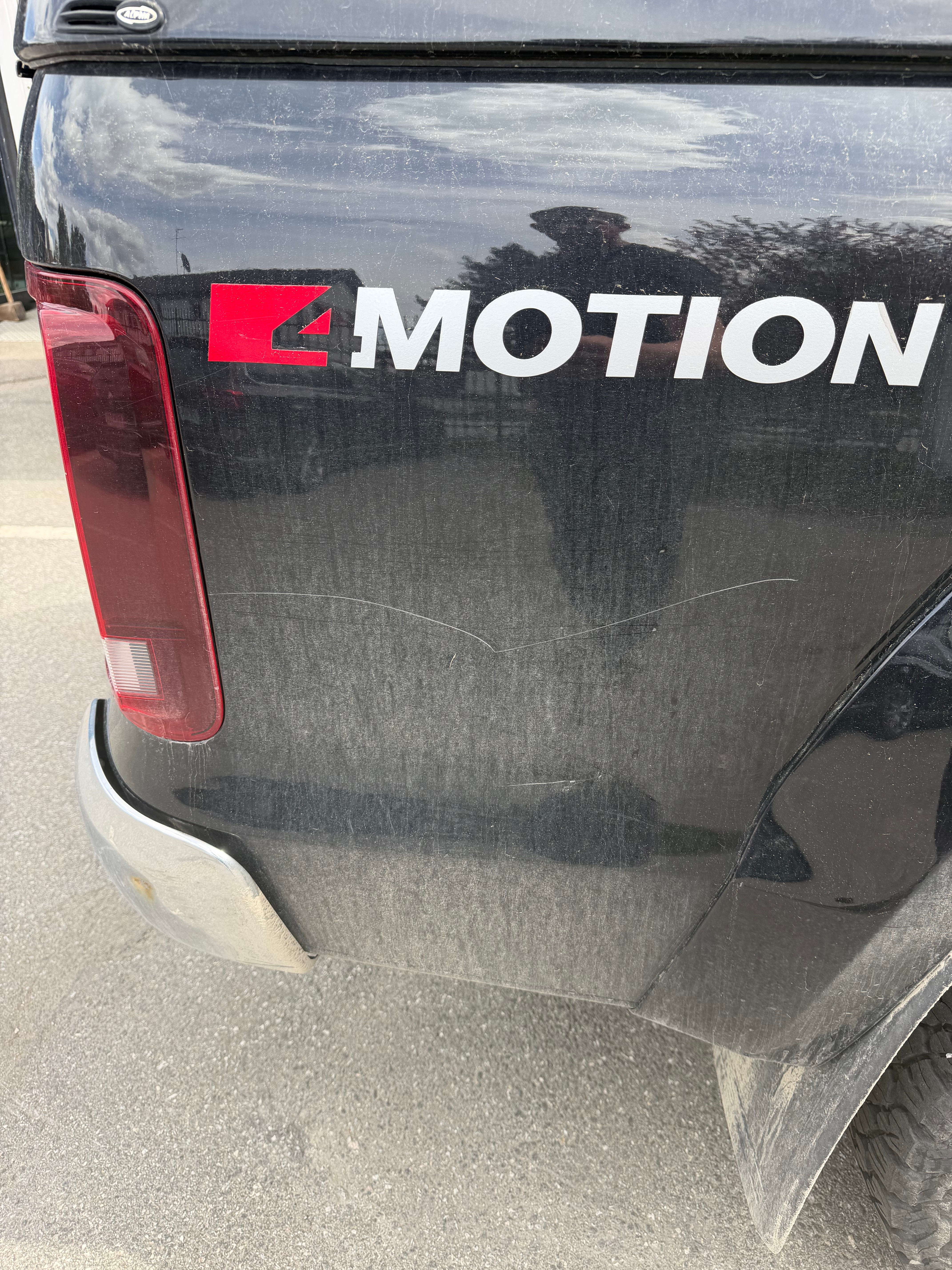 Volkswagen Amarok 2019, bild 4/4