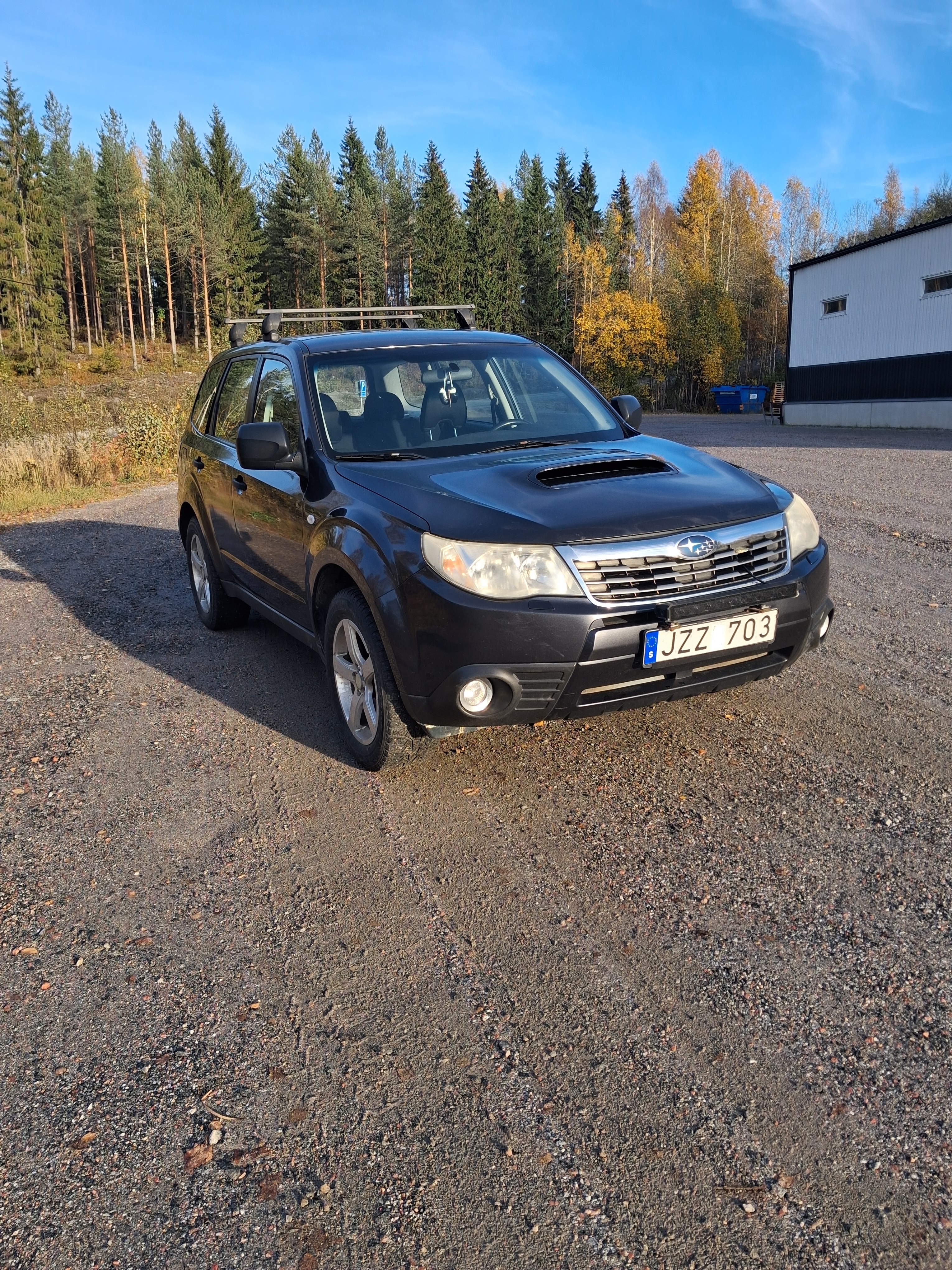 Subaru Forester 2.0 4WD Manuell 2009, bild 2/6