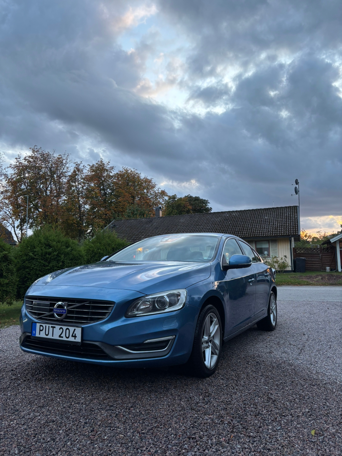 Volvo S60 D4 Geartronic 2015, bild 3/6