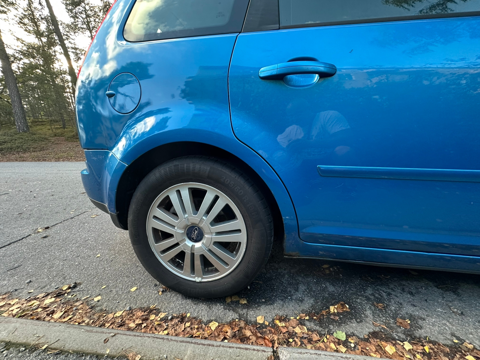 Ford Focus C-MAX 1.8 Flexifuel Manuell 2006, bild 7/10