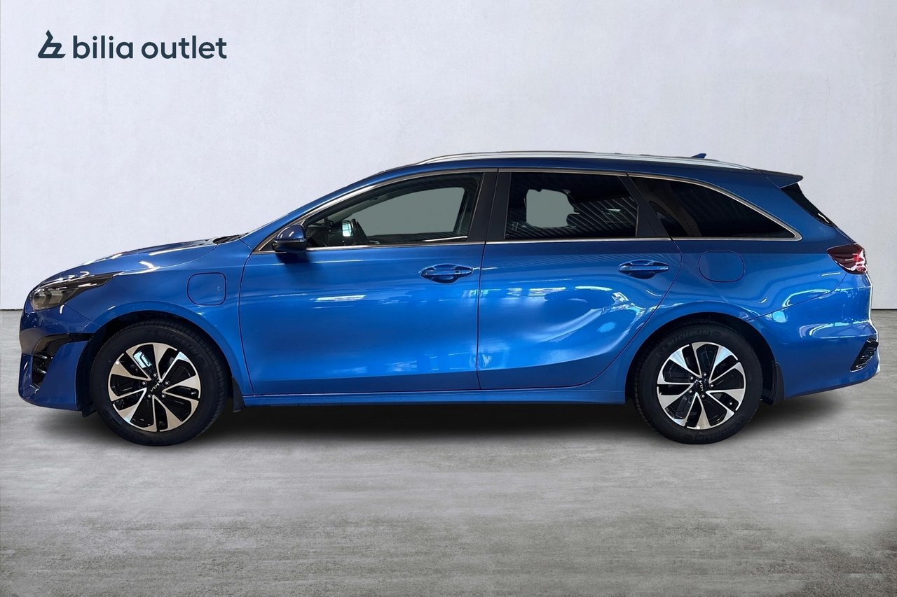Kia Ceed SW Plug-in Hybrid 2022, bild 6/10