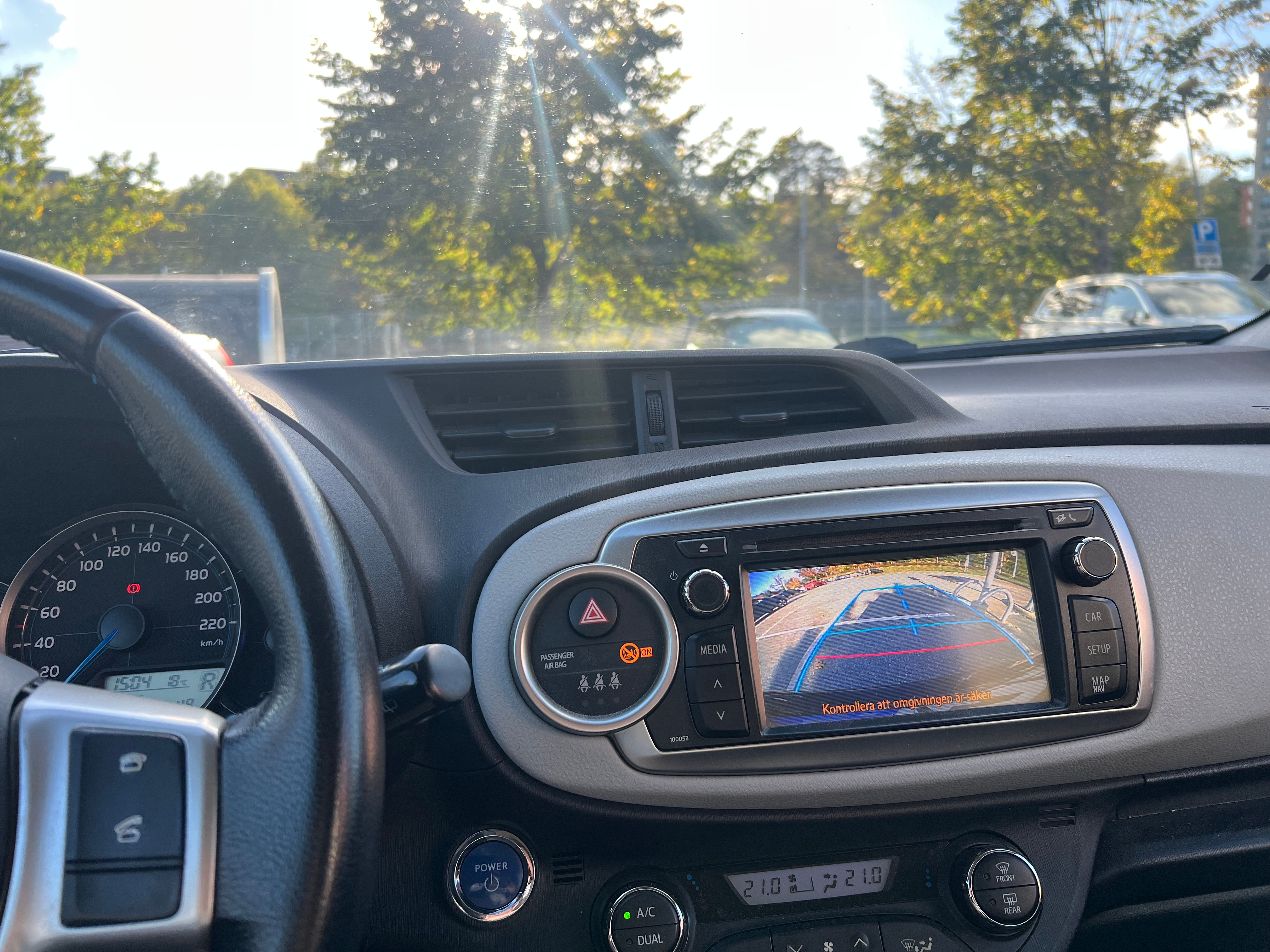 Toyota Yaris Hybrid e-CVT 2012, kuva 5/7