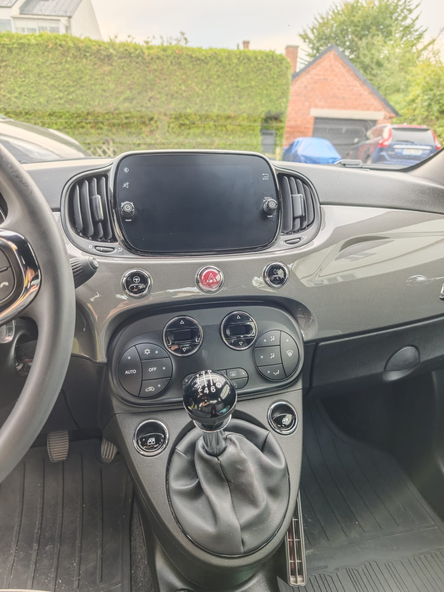 Fiat 500 Hybrid Manuell 2021, bild 6/10