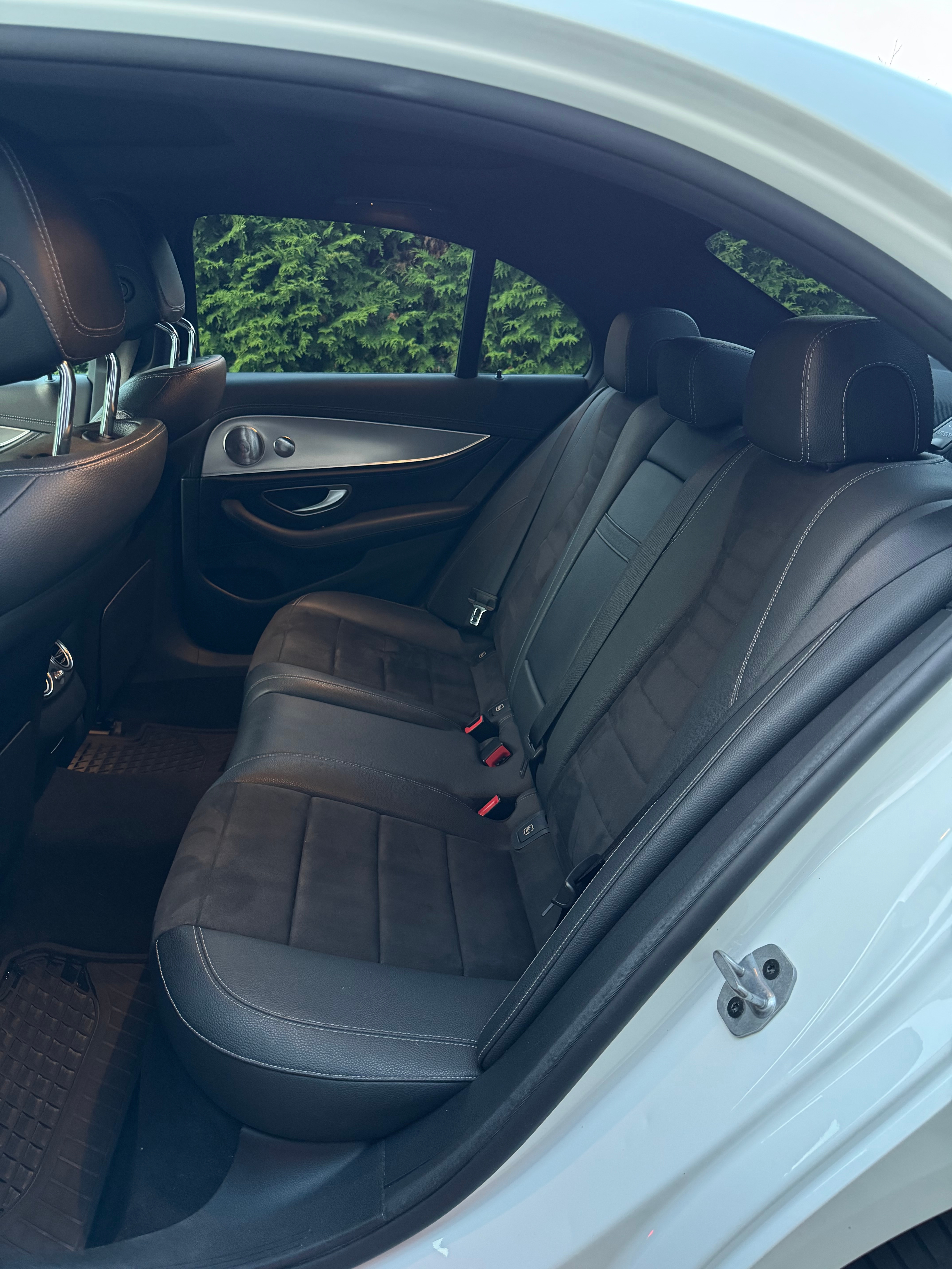 Mercedes-Benz E 300 de PLUG-IN 9G-Tronic 2020, bild 4/10