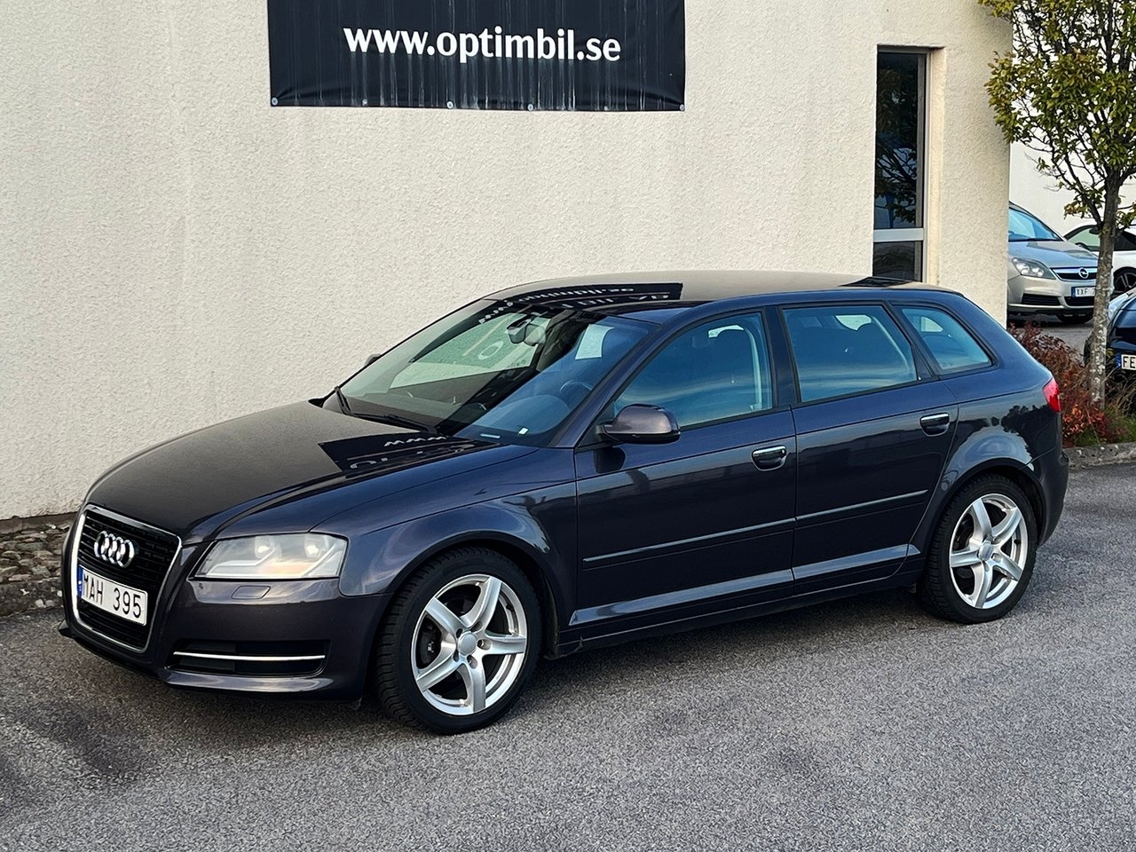 Audi A3 Sportback 1.6 TDI Nybes 2012, bild 2/10
