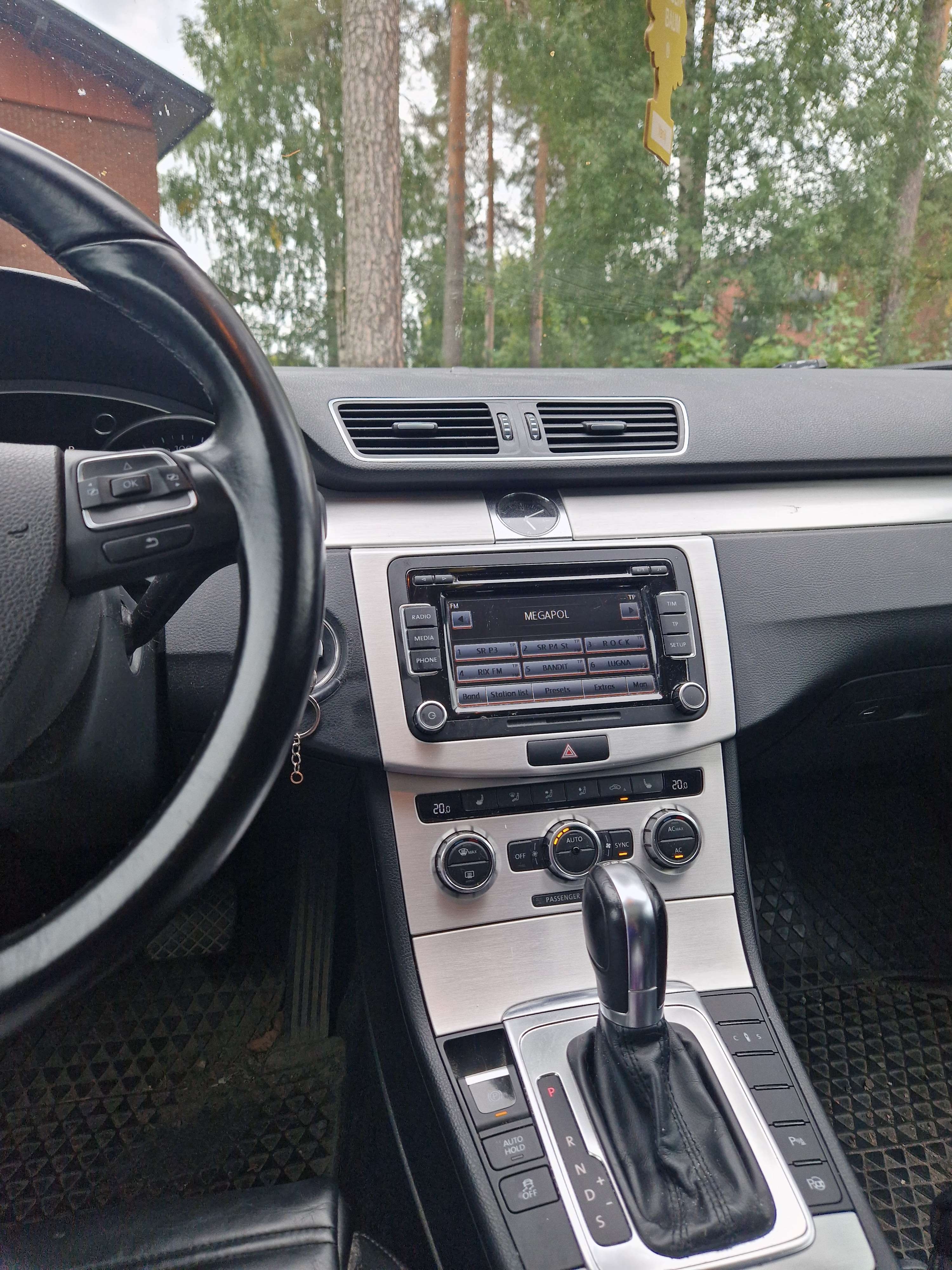 Volkswagen Passat 2012, bild 4/7