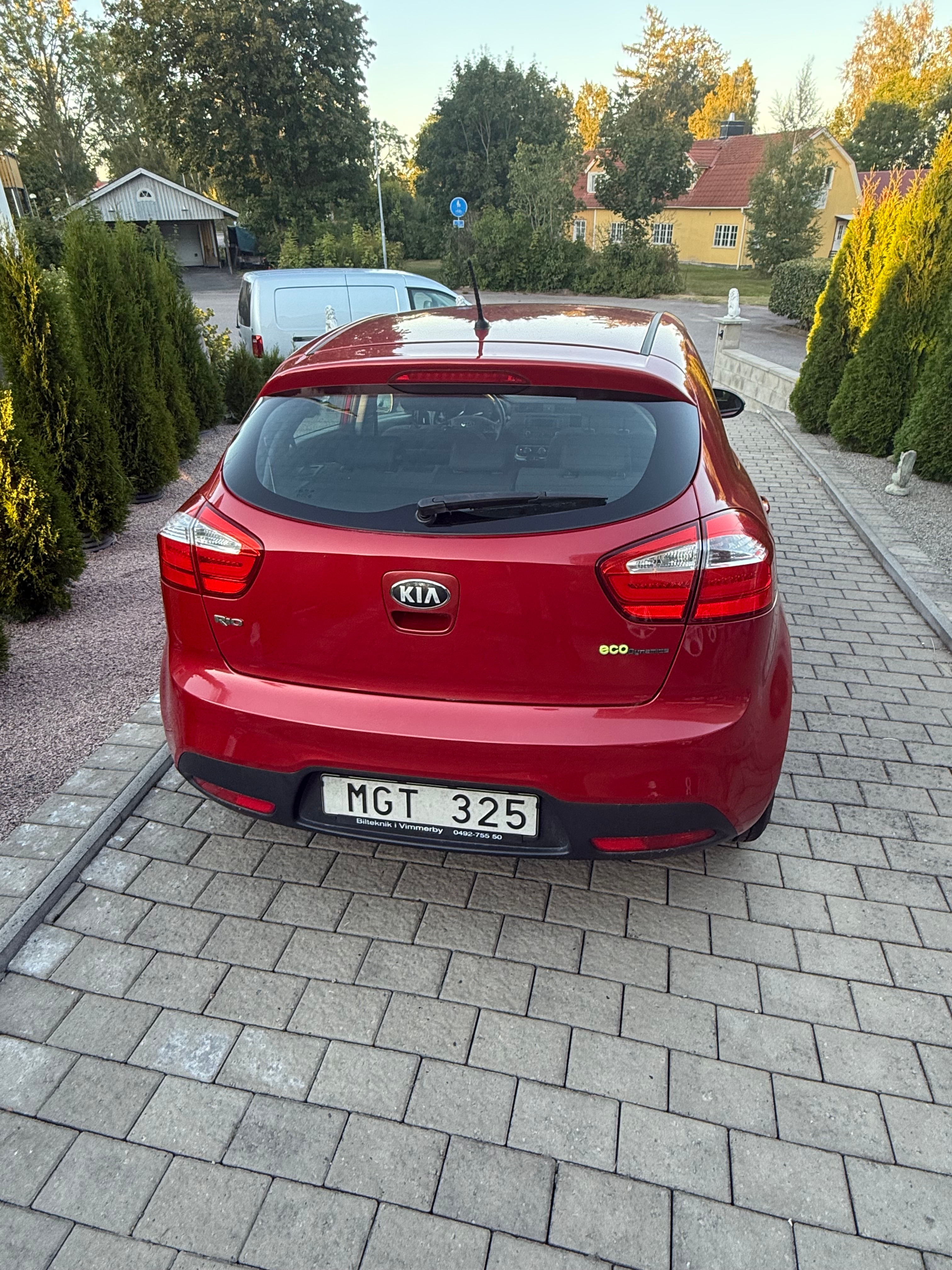 Kia Rio 5-dörrar 1.2 CVVT Manuell 2013, bild 4/8