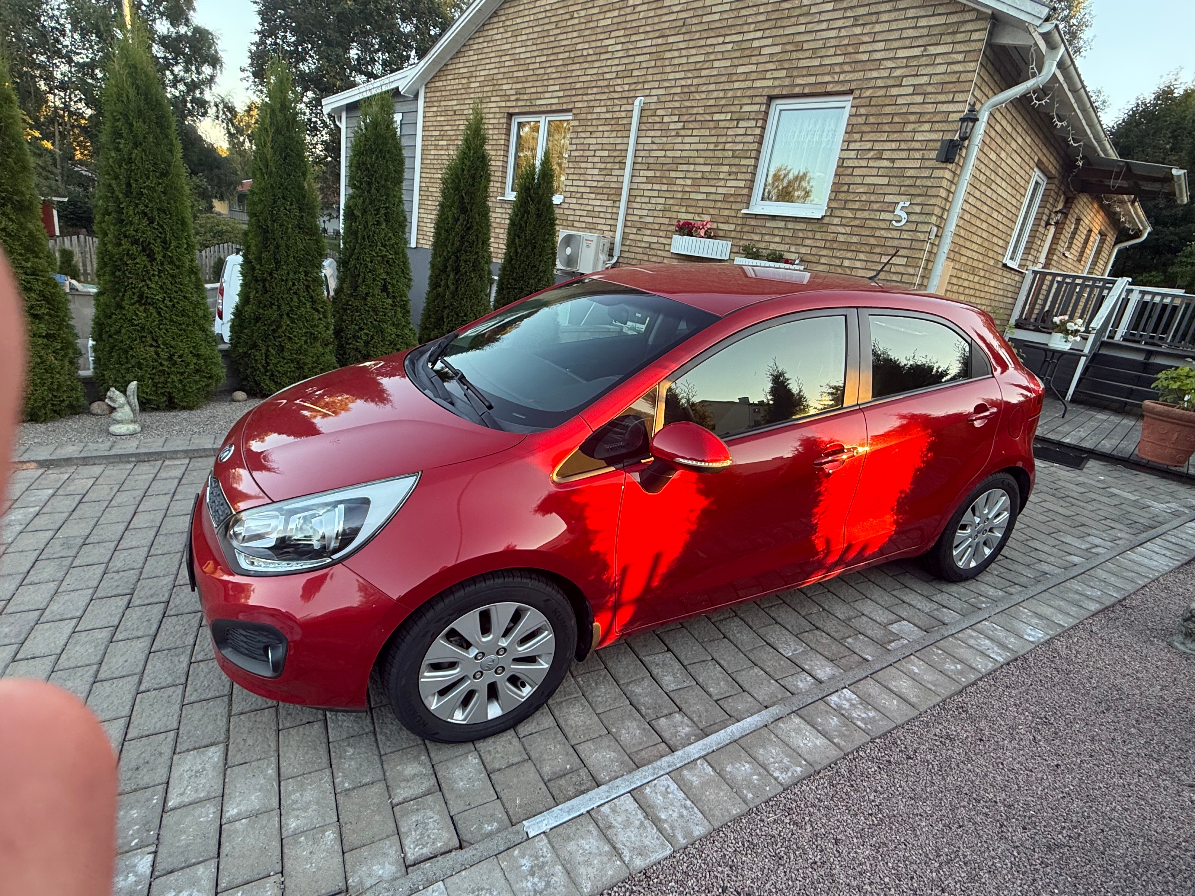 Kia Rio 5-dörrar 1.2 CVVT Manuell 2013, bild 7/8