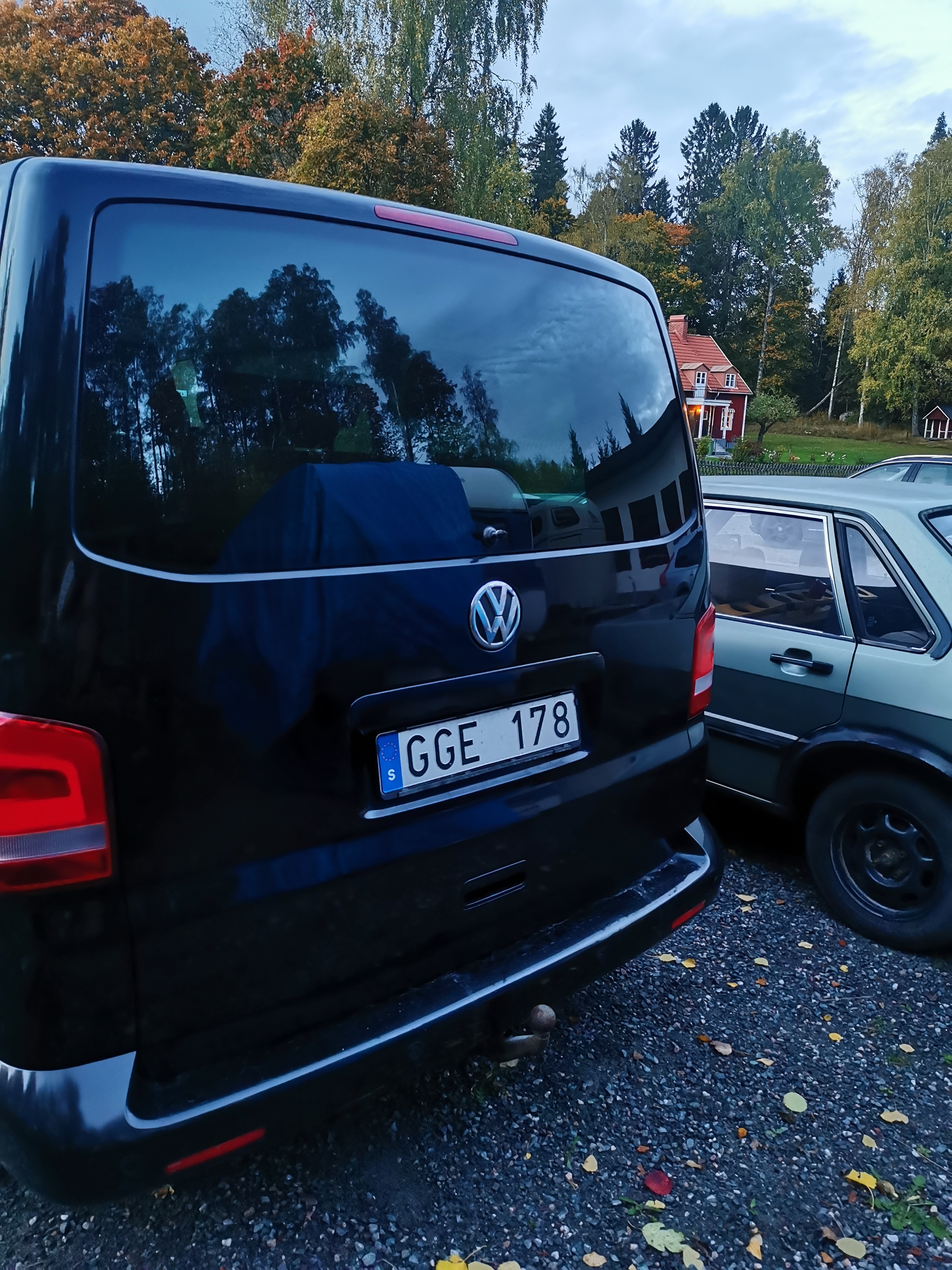 Volkswagen Multivan 2011, photo 8/8
