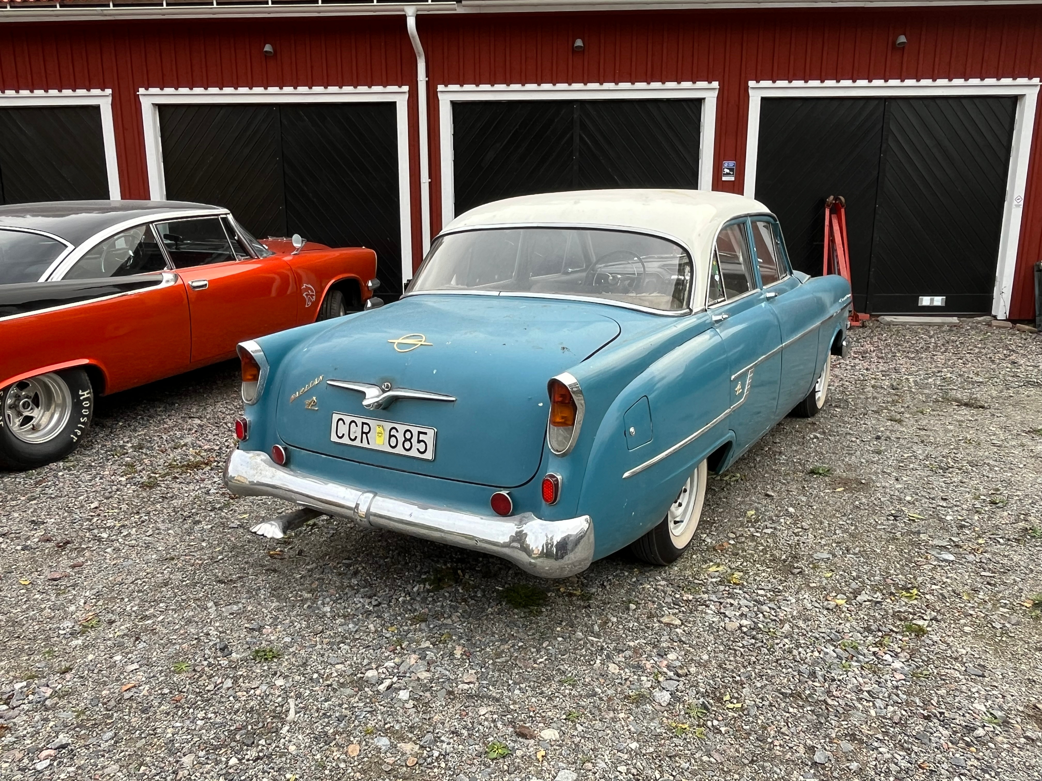 Opel Kapitan 4-dörrars Sedan 2.5 Manuell 1958, photo 4/4