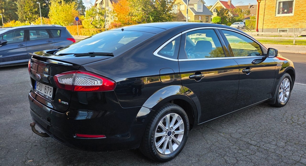 Ford Mondeo 2011, bild 7/10