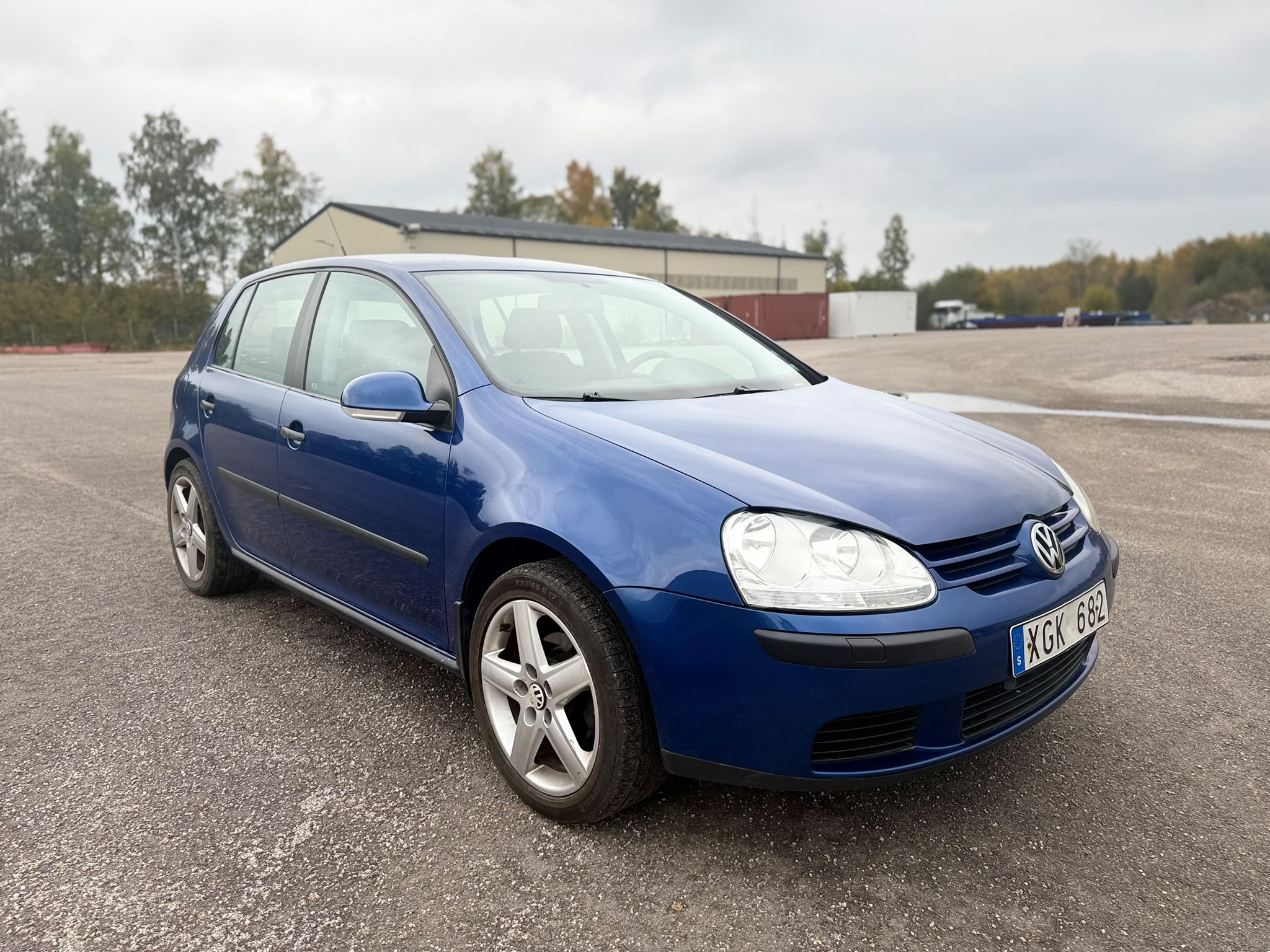 Volkswagen Golf V 5-dörrar 1.6 Manuell 2006, bild 2/10