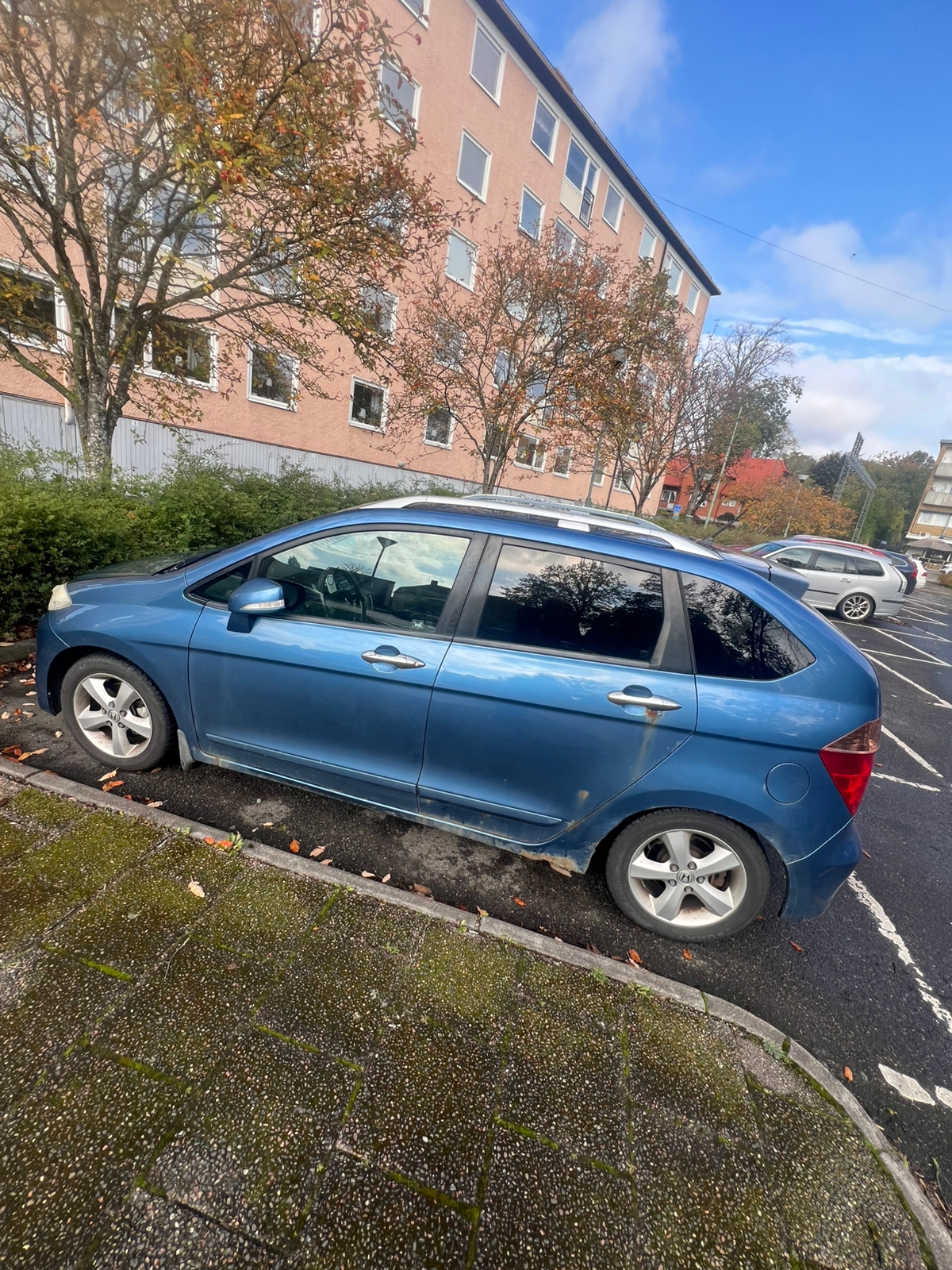 Honda FR-V 1.8 i-VTEC Manuell 2008, kuva 5/7