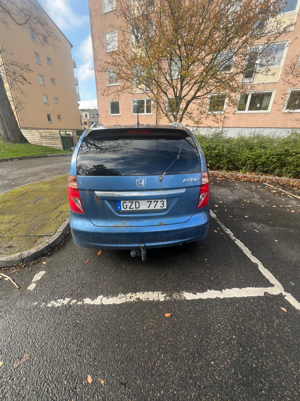 Honda FR-V 1.8 i-VTEC Manuell 2008, kuva 3/7