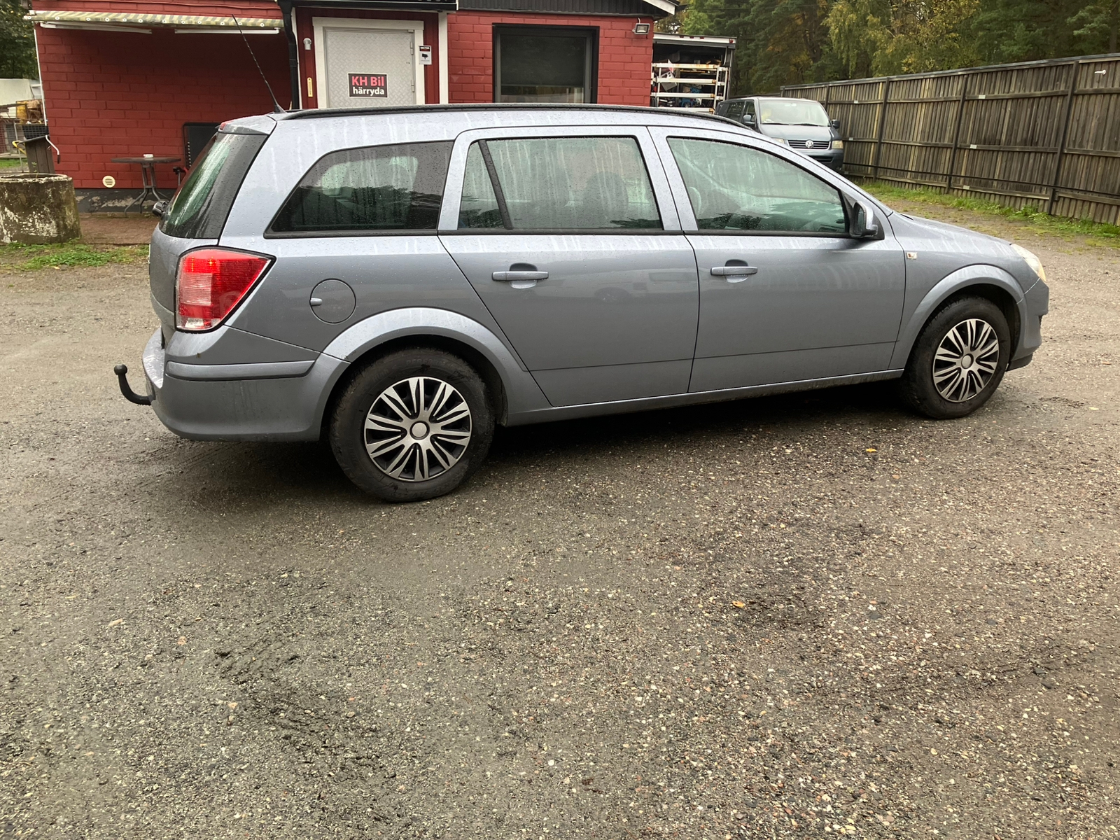 Opel Astra Caravan 1.6 ECOTEC Manuell 2011, kuva 3/6