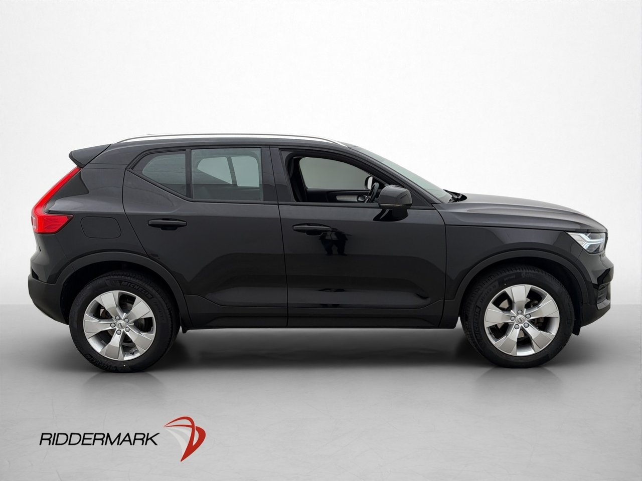Volvo XC40 2021, kuva 4/10