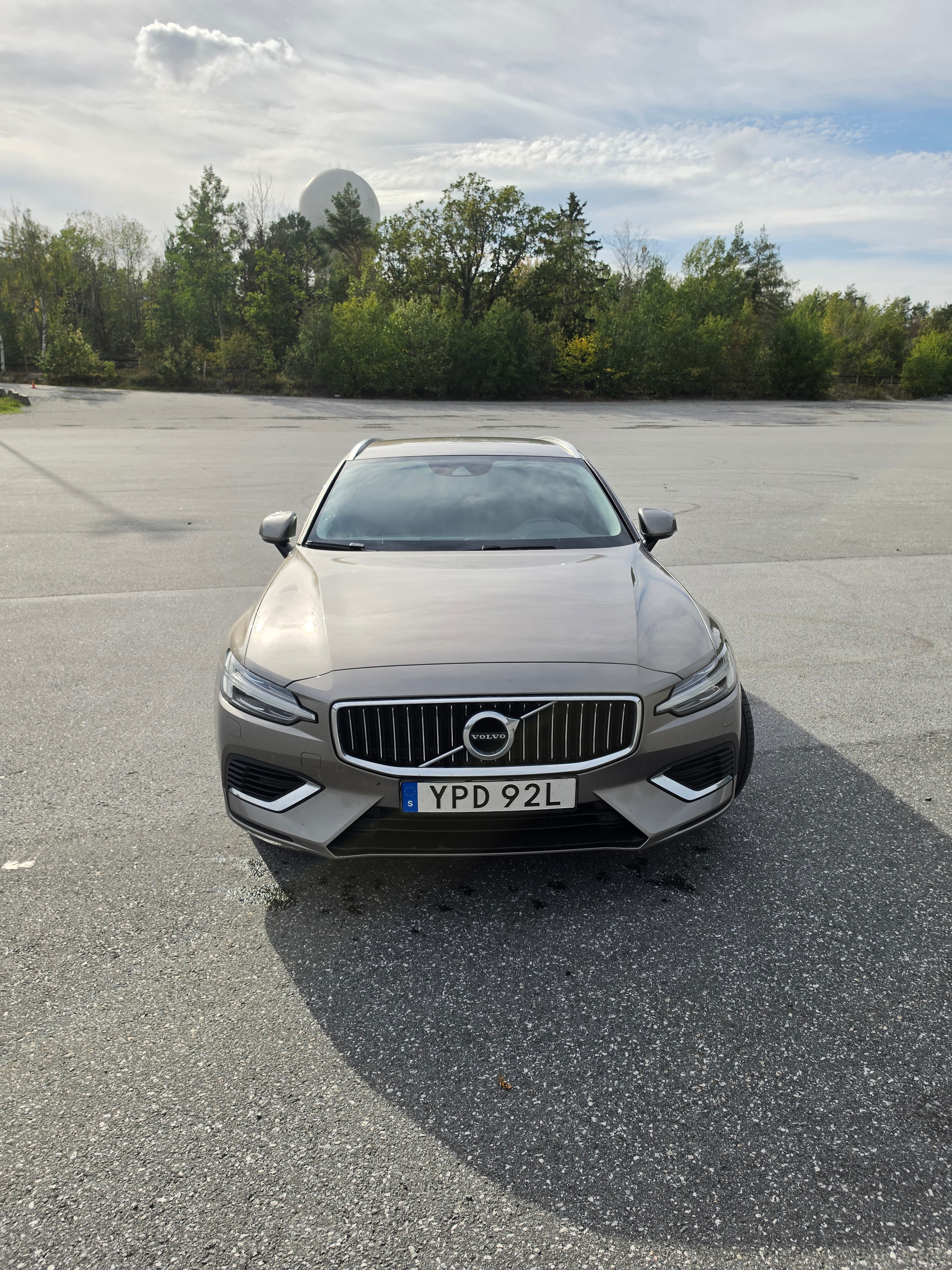 Volvo V60 Recharge T6 AWD Geartronic 2021, bild 4/10