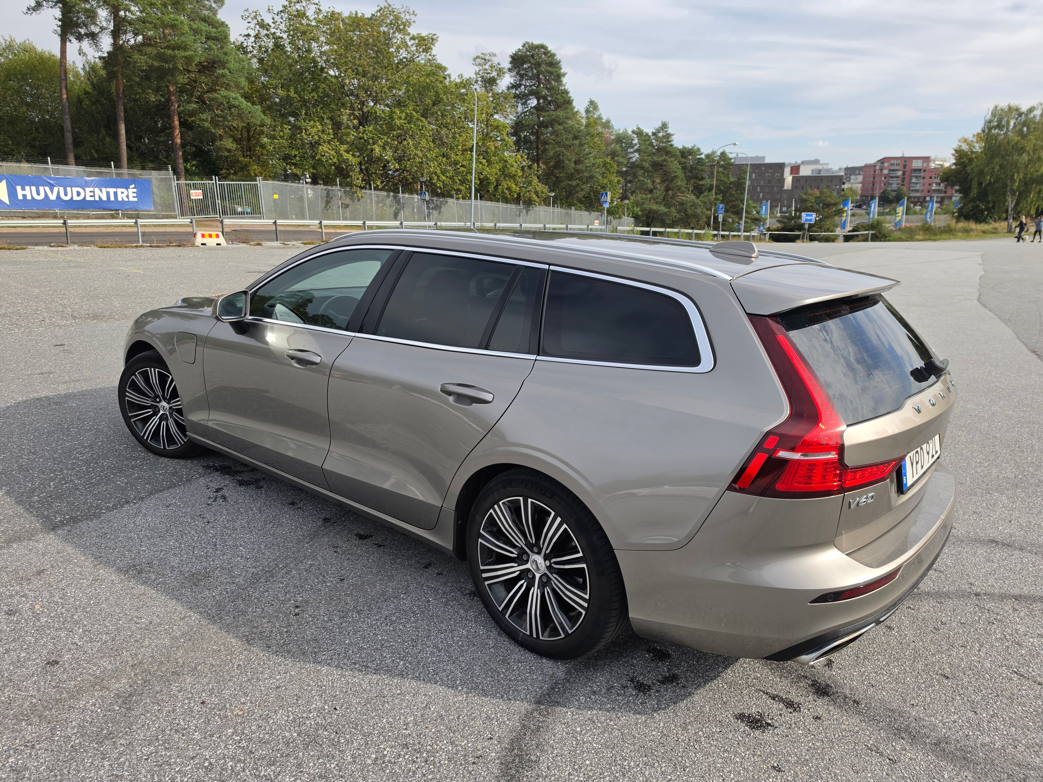 Volvo V60 Recharge T6 AWD Geartronic 2021, bild 5/10