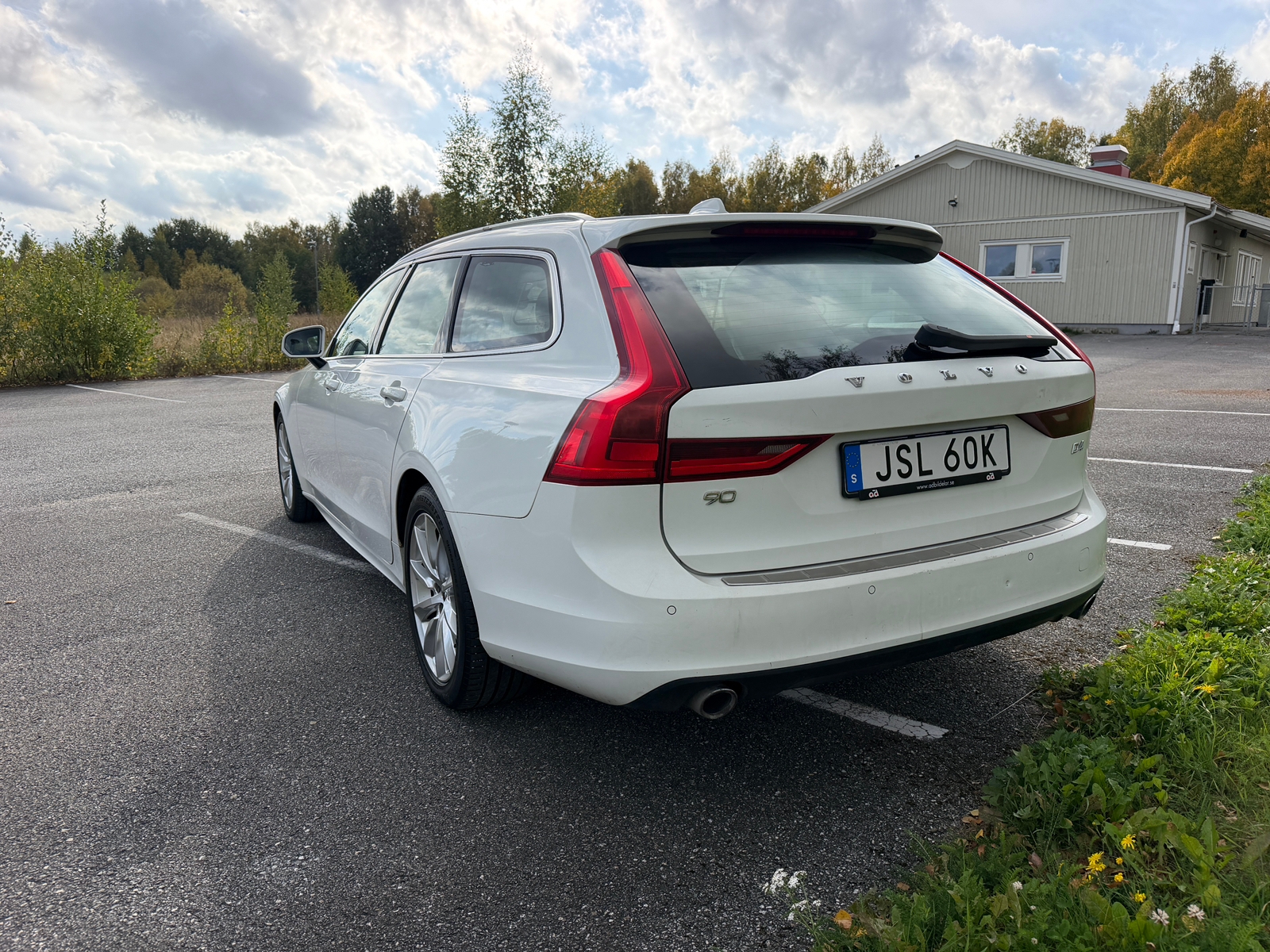 Volvo V90 D4 Geartronic Skinn 2020, bild 5/9