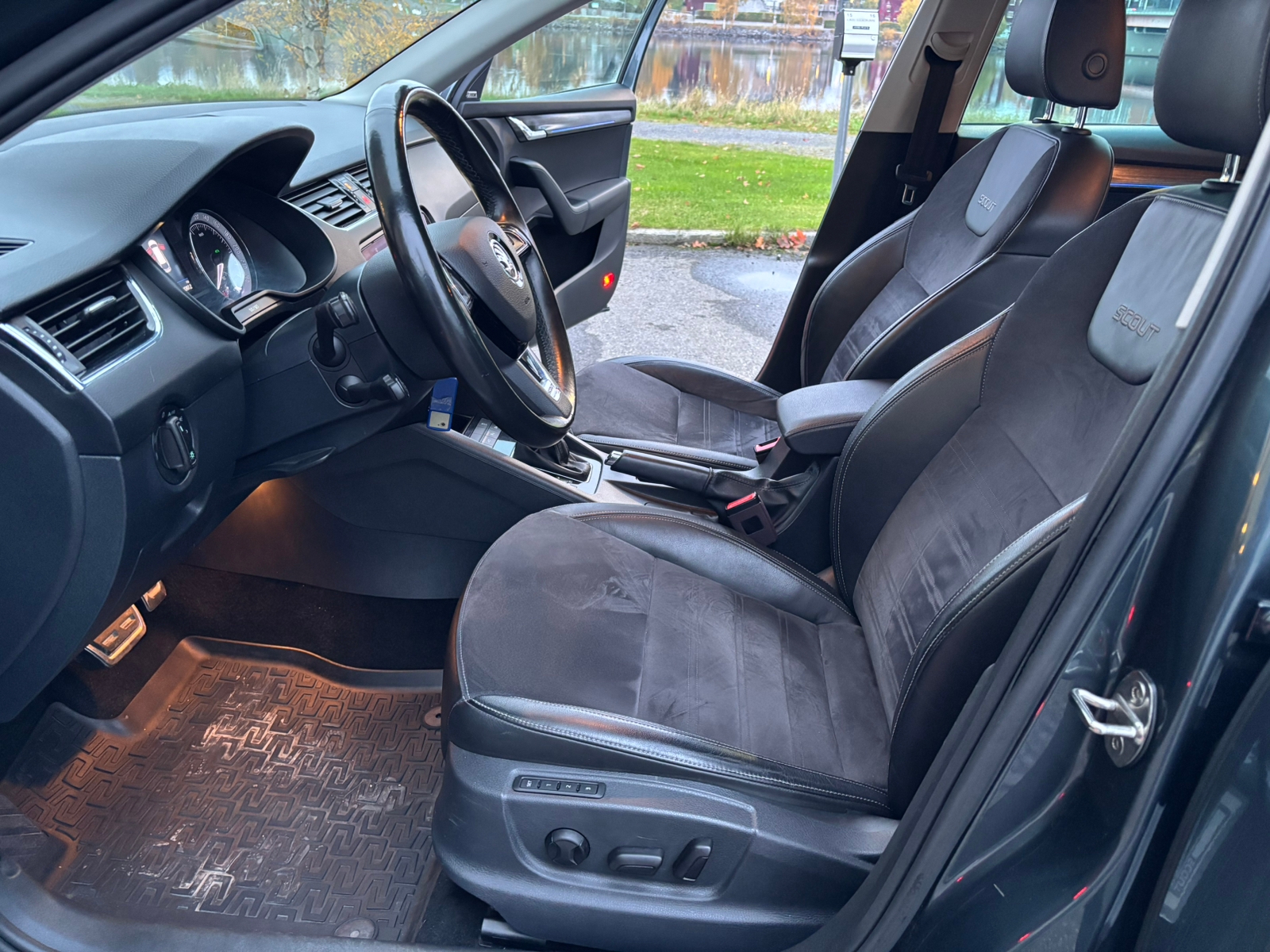 Skoda Octavia 2018, bild 6/9