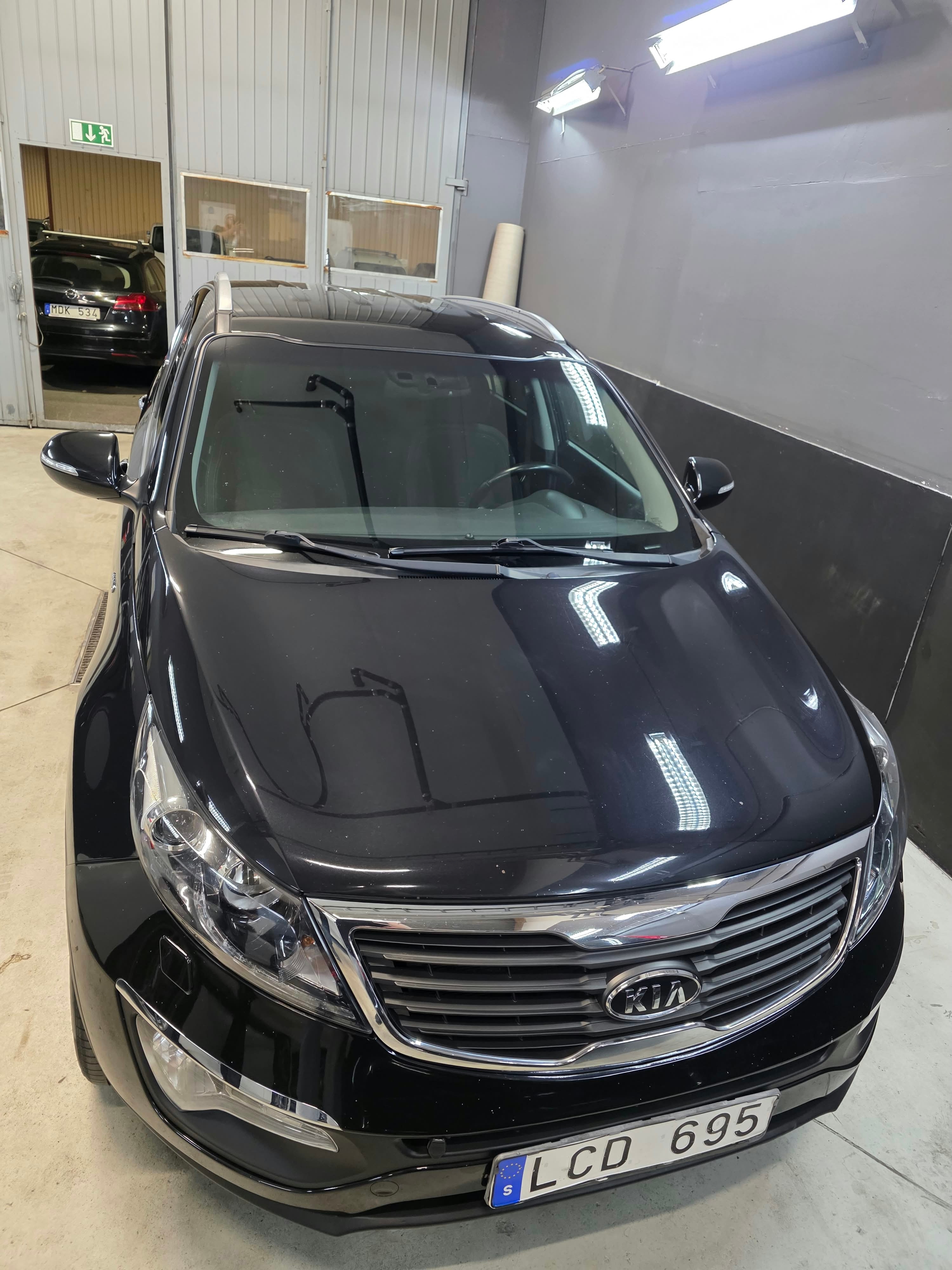 Kia Sportage 2.0 CRDi AWD Manuell 2011, bild 7/8