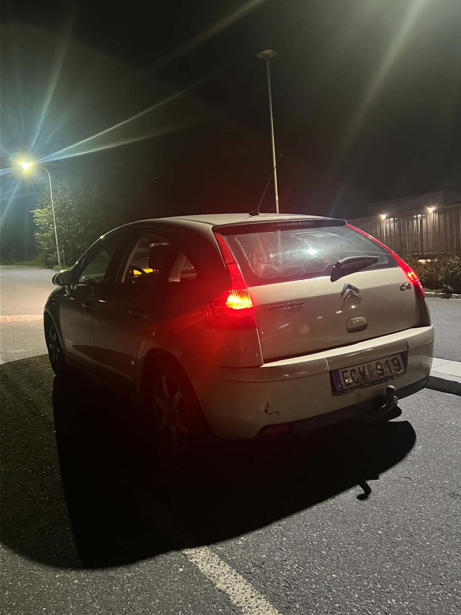 Citroen C4 1.6 HDiF EGS 2007, bild 4/7