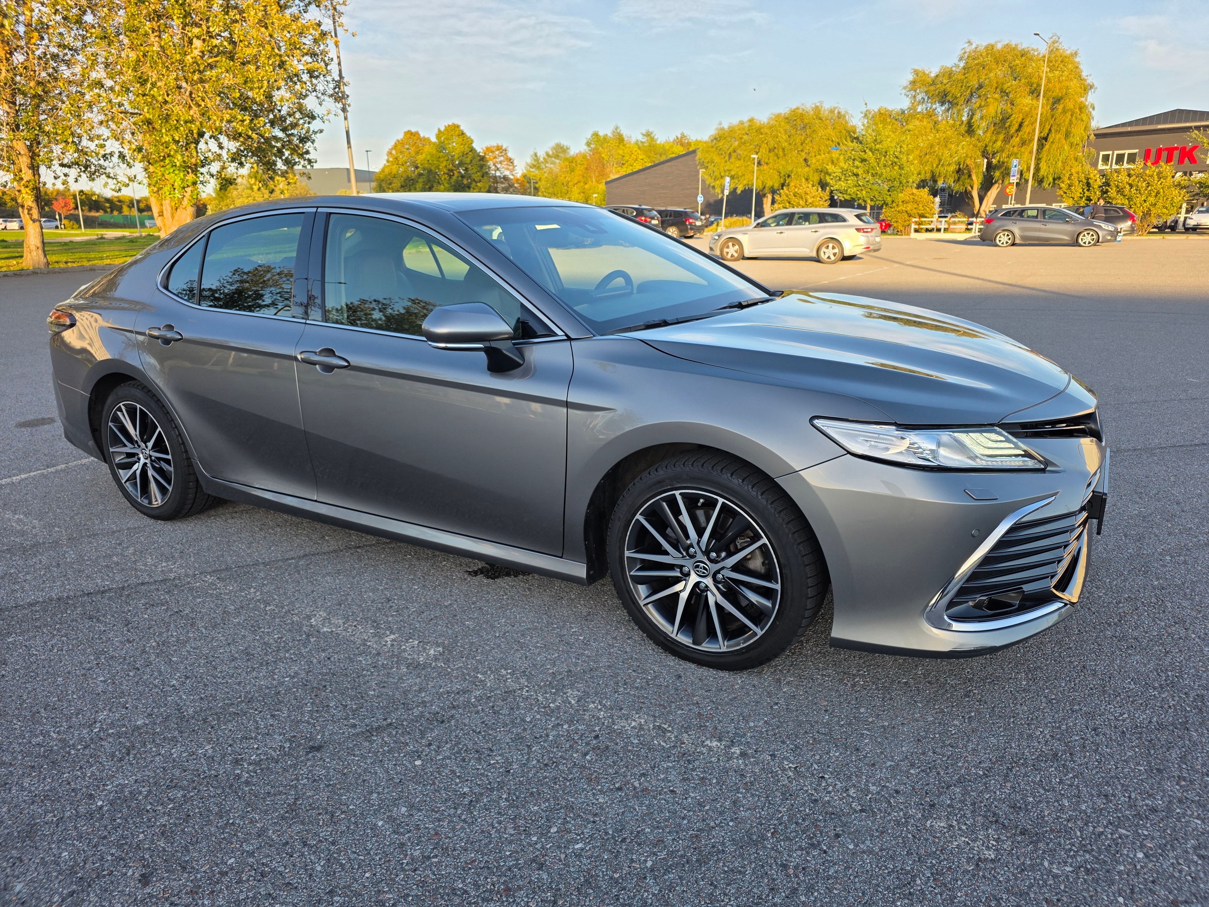 Toyota Camry Hybrid CVT 2023, kuva 4/10