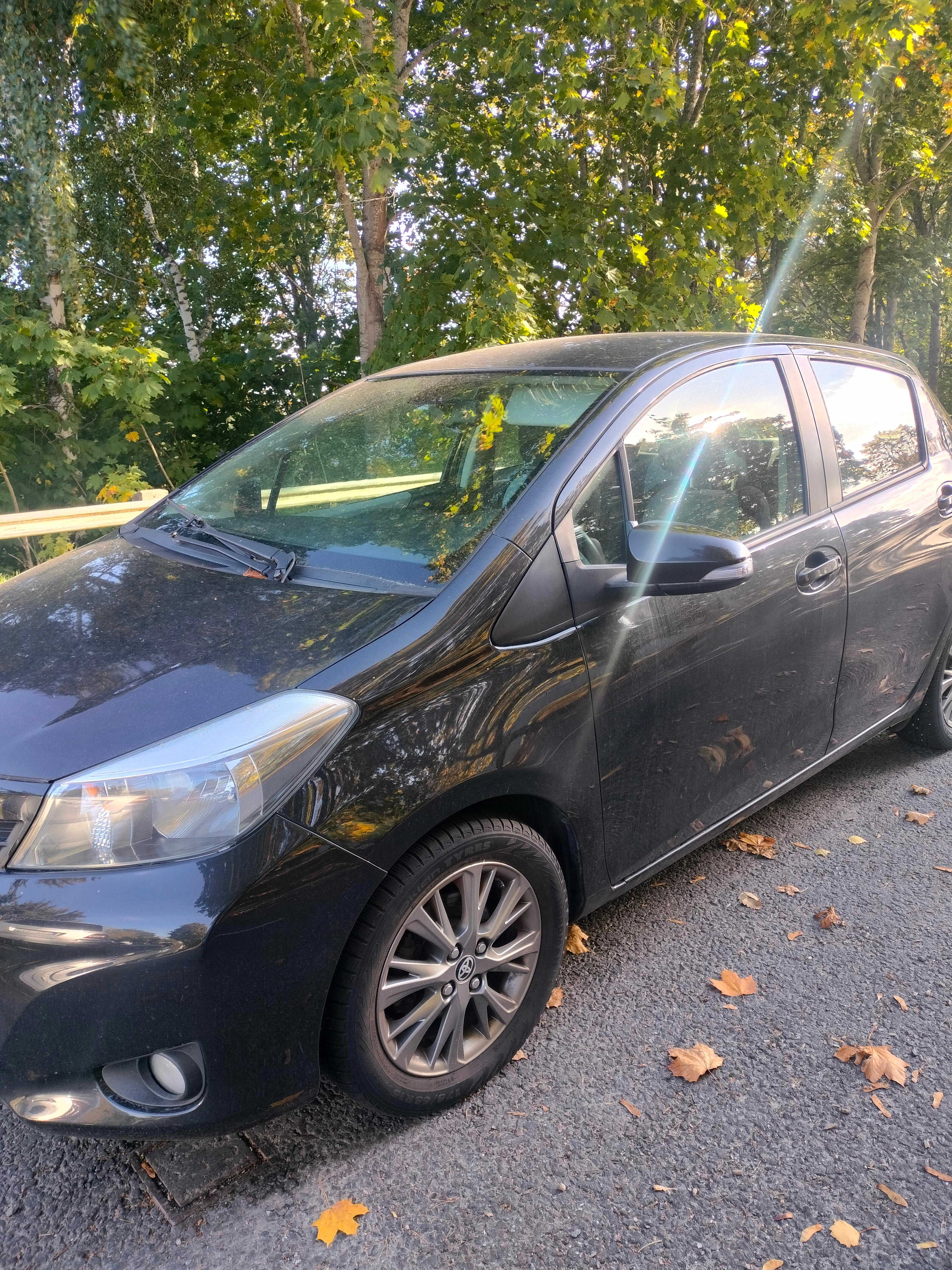 Toyota Yaris 2012, bild 5/5