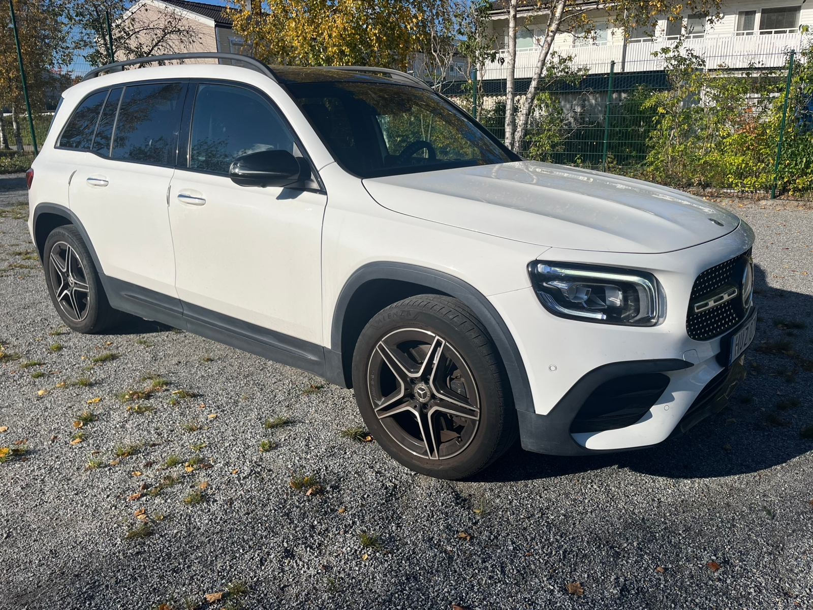 Mercedes-Benz GLB 250 4MATIC 8G-DCT 2020, photo 2/9