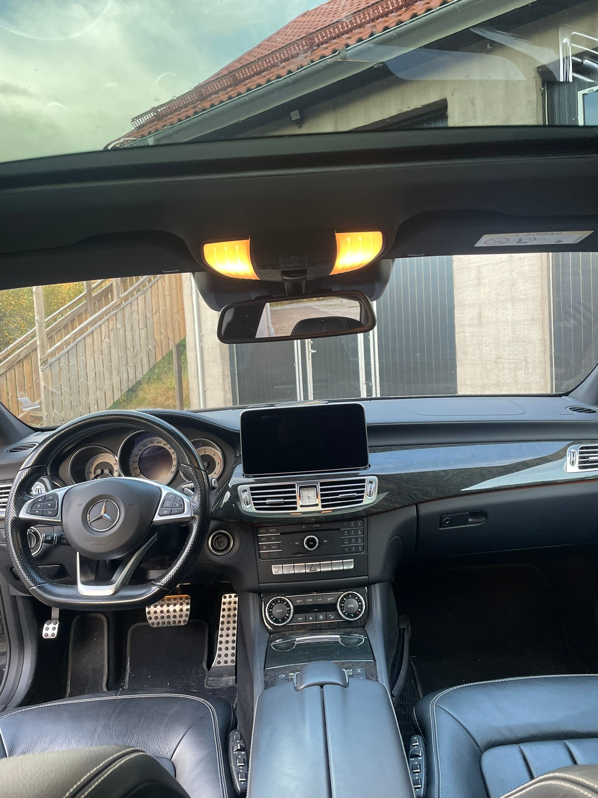 Mercedes-Benz CLS 2016, kuva 6/8