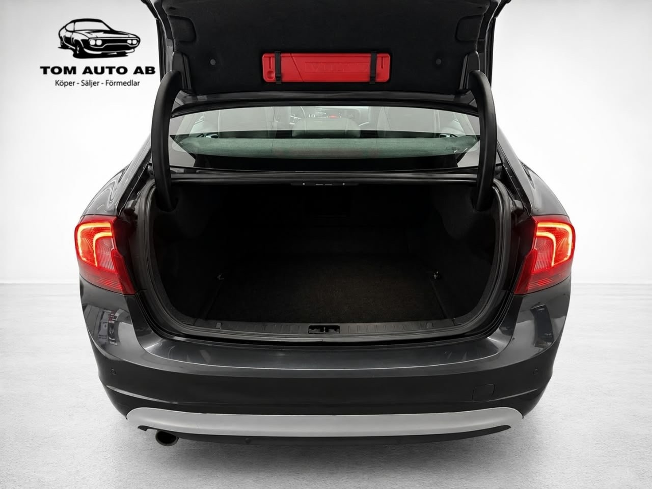 Volvo S60 D3 Geartronic Momentum Euro 6 2017, kuva 6/10