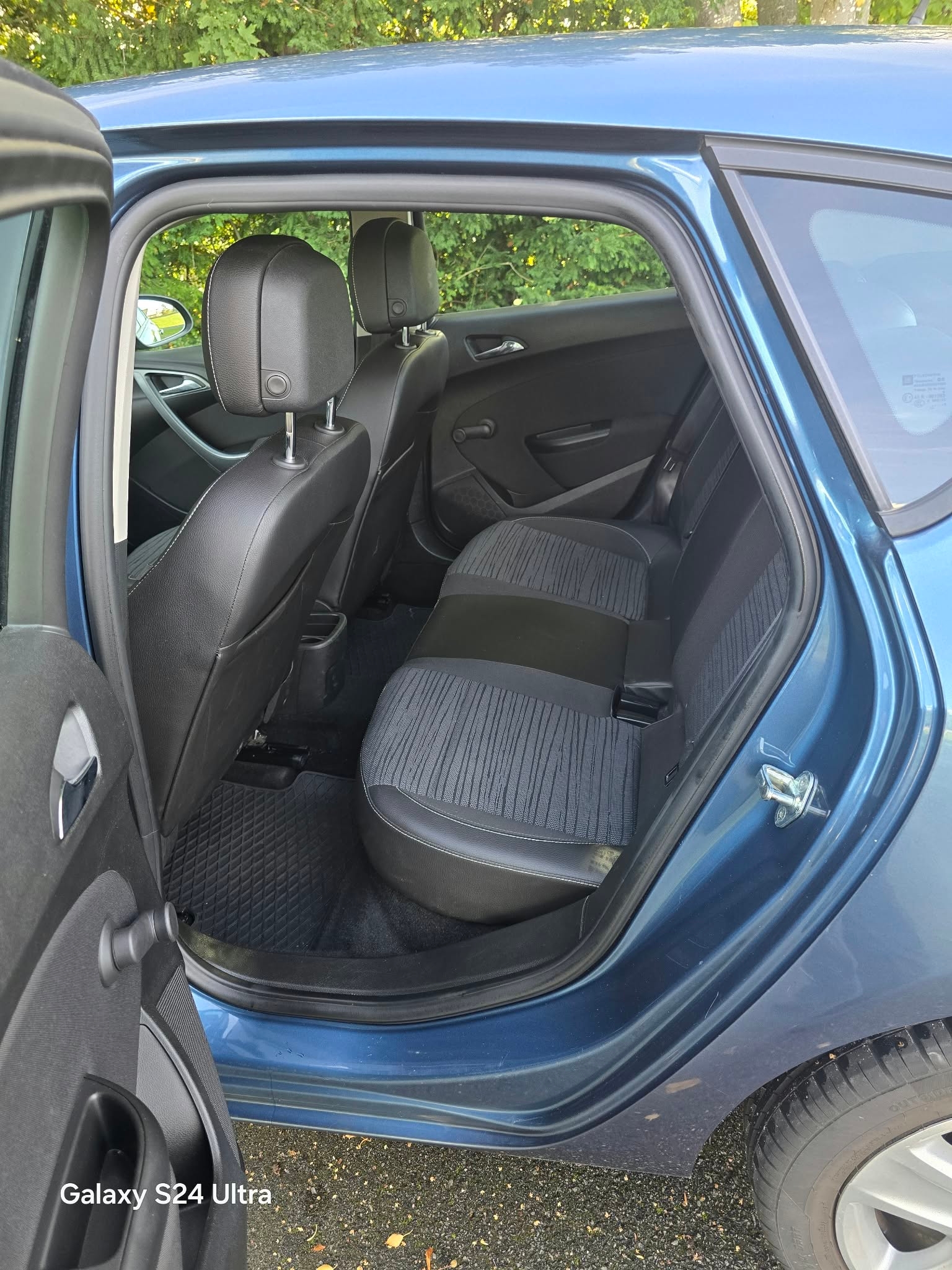 Opel Astra 1.6 Manuell 2014, bild 8/8