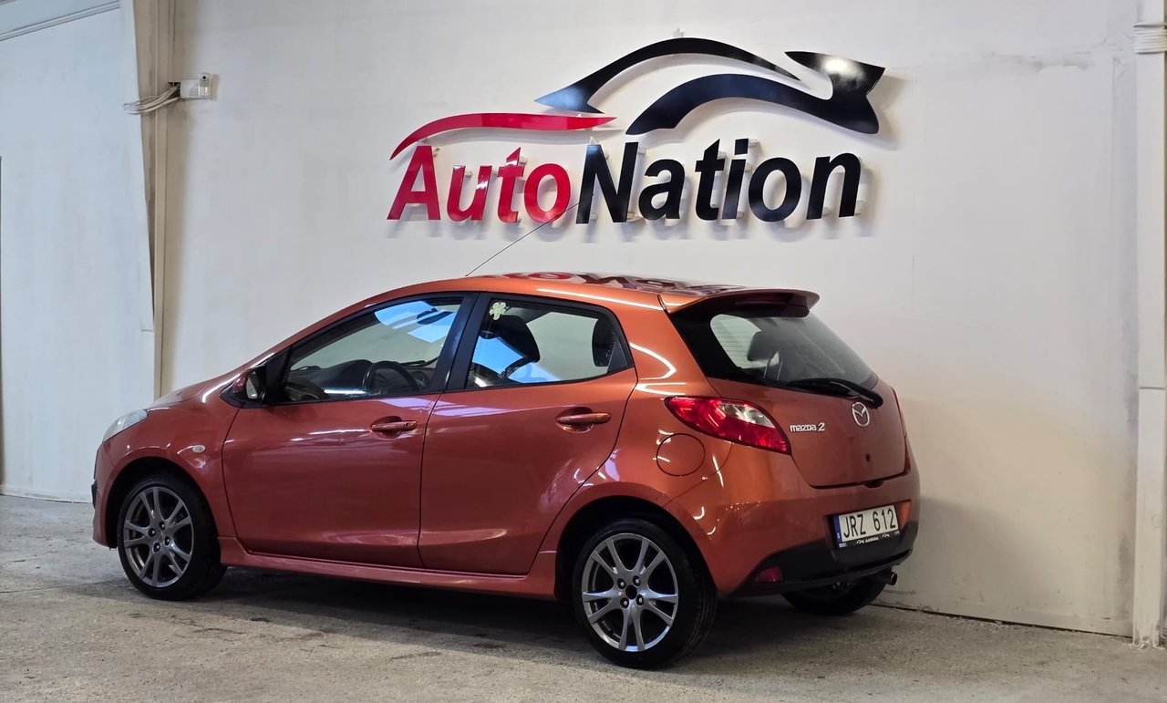 Mazda 2 5-dörrar 1.5 MZR Sport 2009, bild 2/10