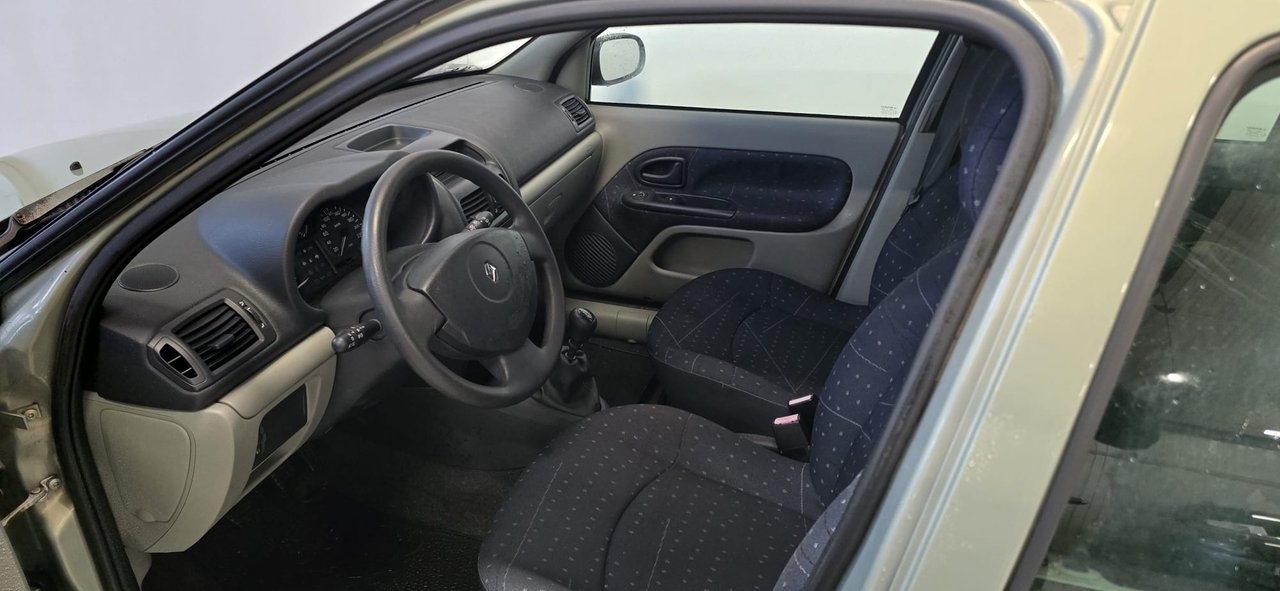 Renault Clio 2003, bild 4/6