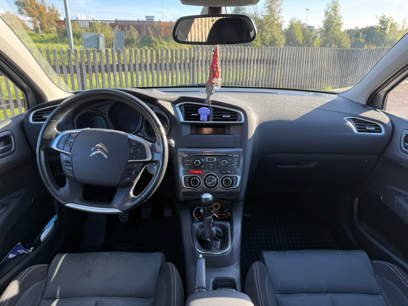 Citroen C4 1.6 VTi Manuell 2011, bild 4/10
