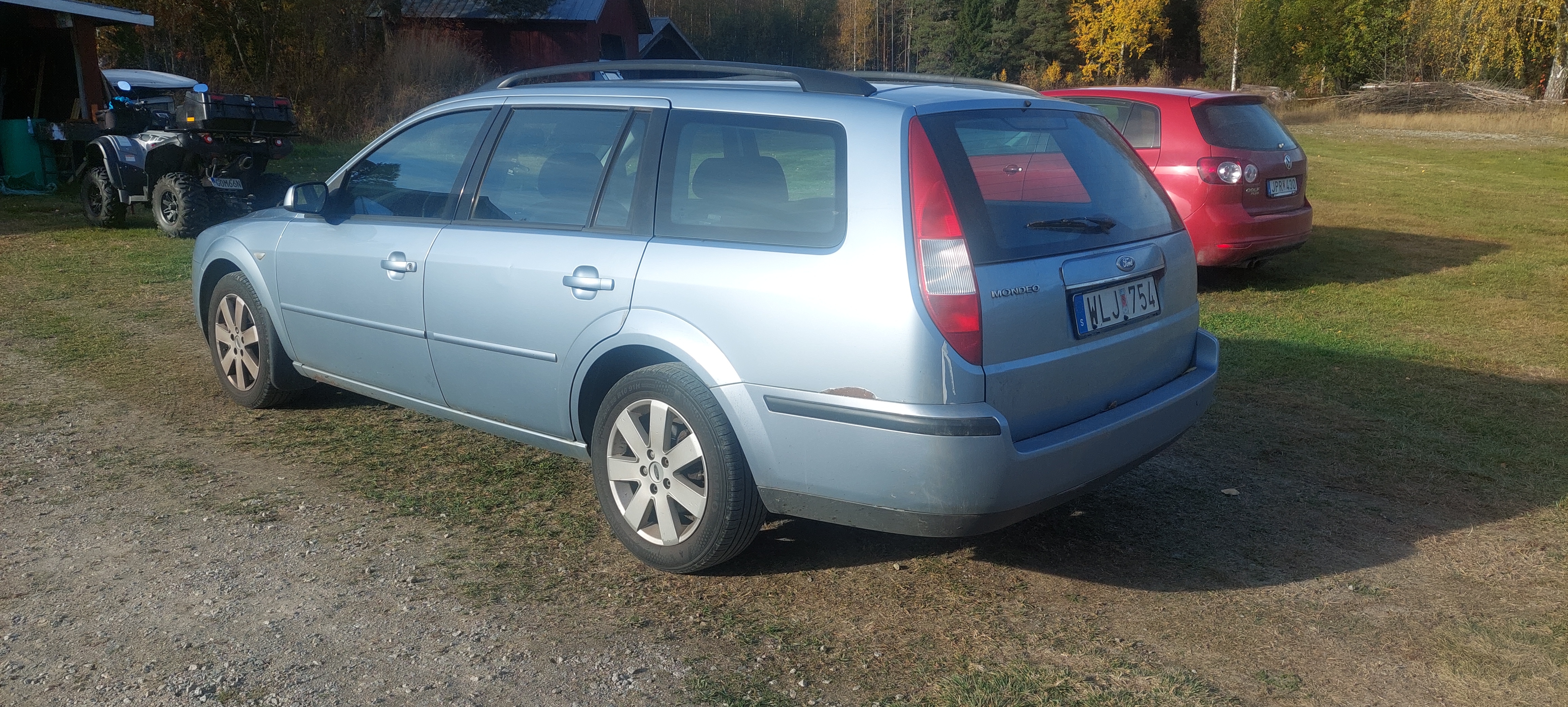 Ford Mondeo Kombi 2.0 Manuell 2005, bild 4/5