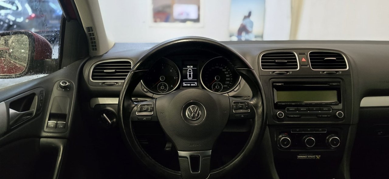 Volkswagen Golf 3-dörrar 2.0 TDI DPF GT 2010, bild 7/10