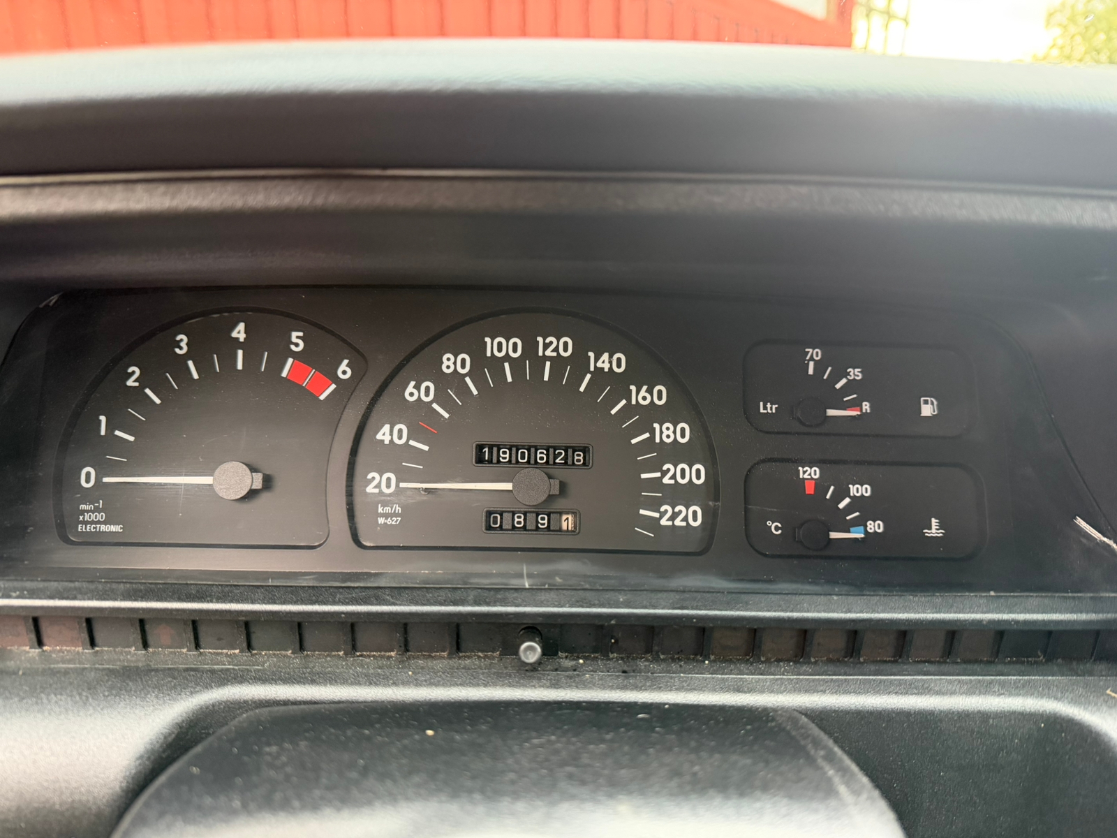 Opel Omega 2.3 D Manuell 1988, bild 7/7