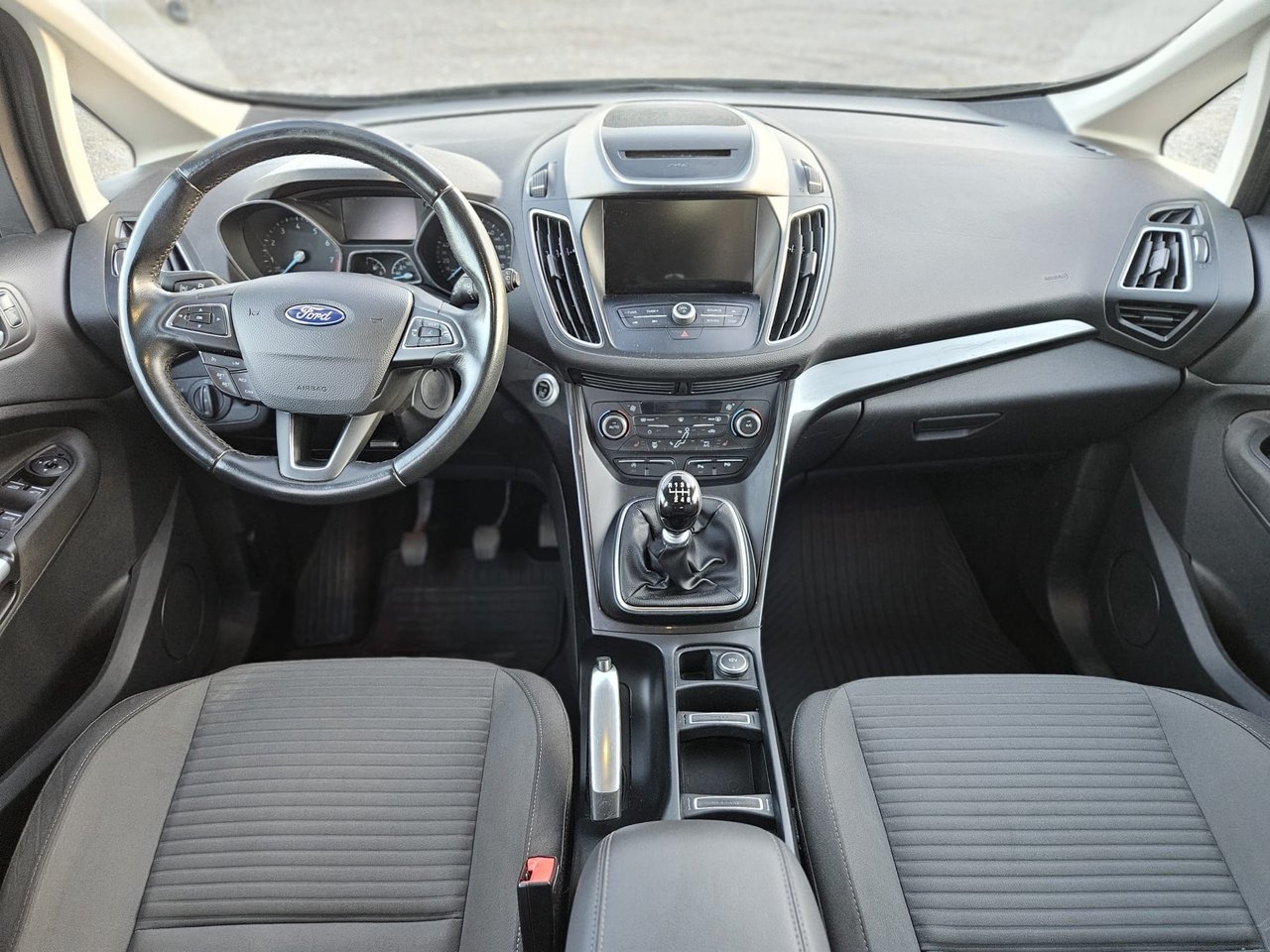 Ford Grand C-MAX 1.0 EcoBoost 2017, kuva 5/10