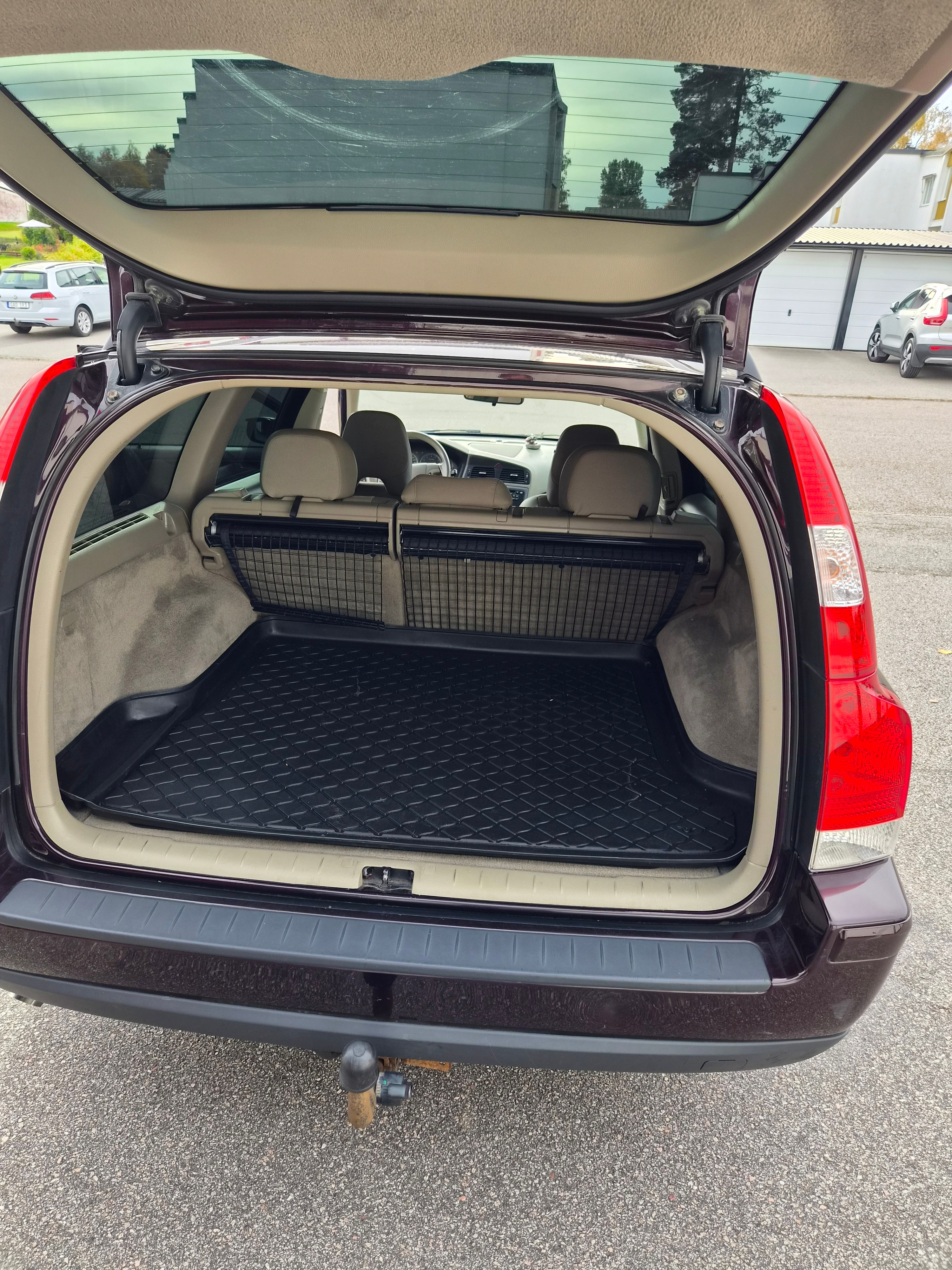 Volvo V70 2.4 Automatisk 2007, kuva 6/9