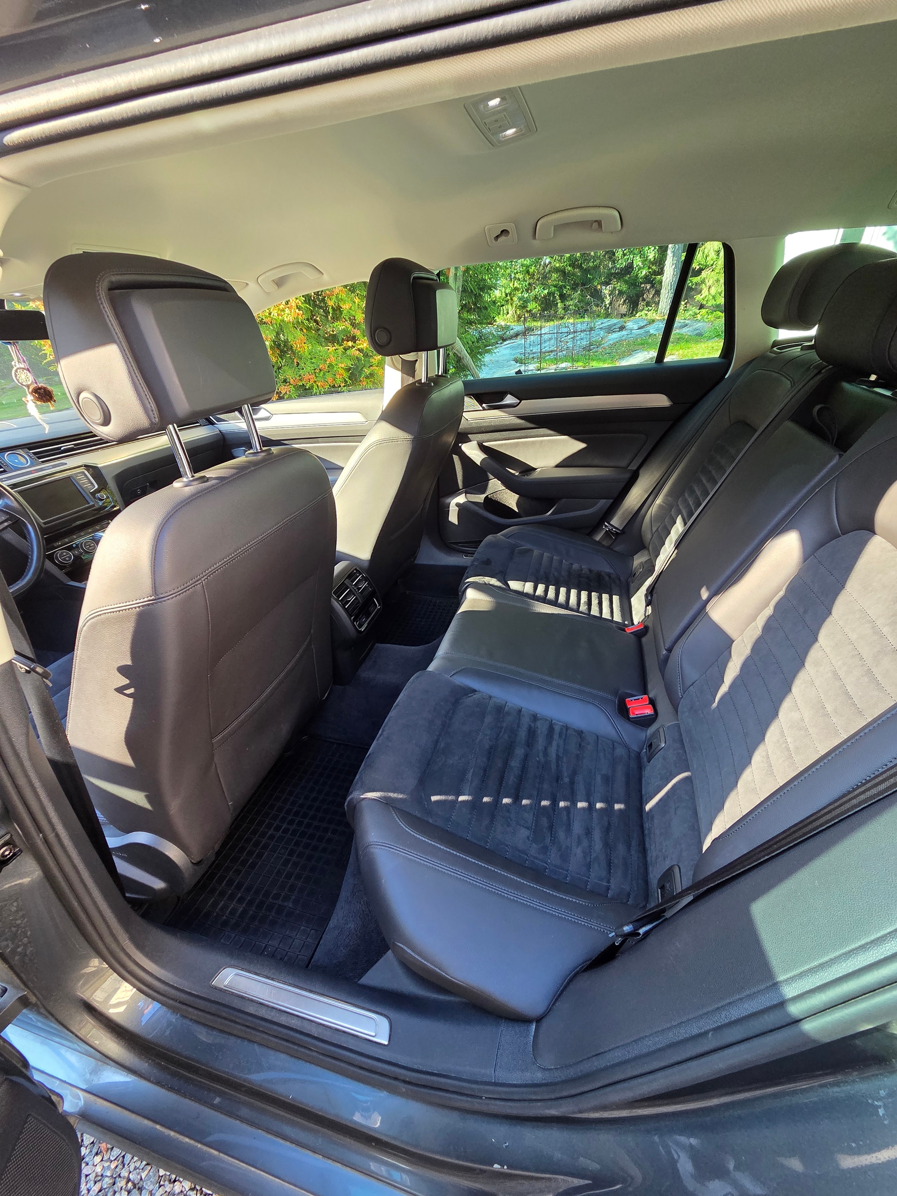 Volkswagen Passat 2016, kuva 7/10